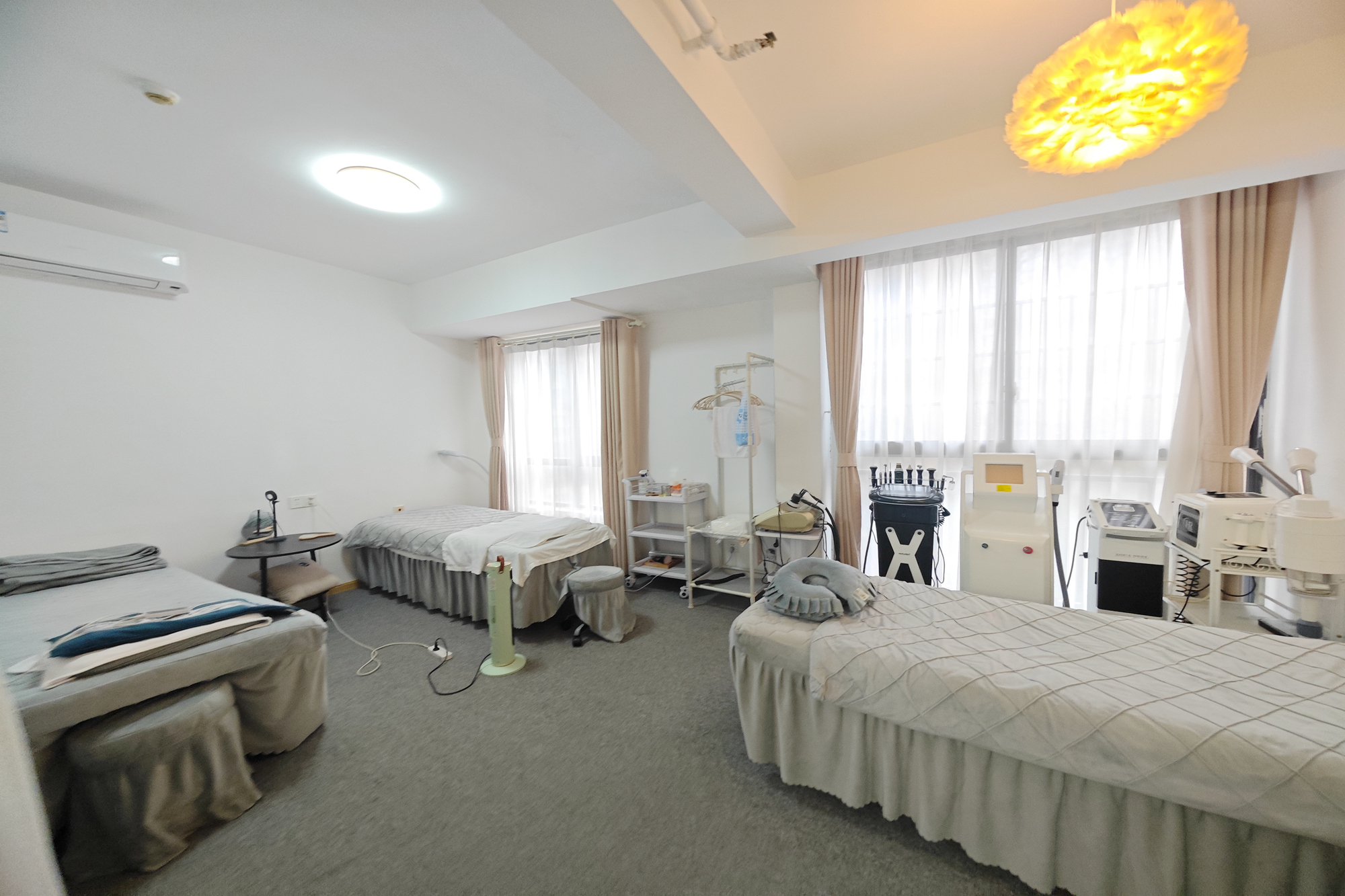 万博汇  2室1厅1卫   68.80万客厅