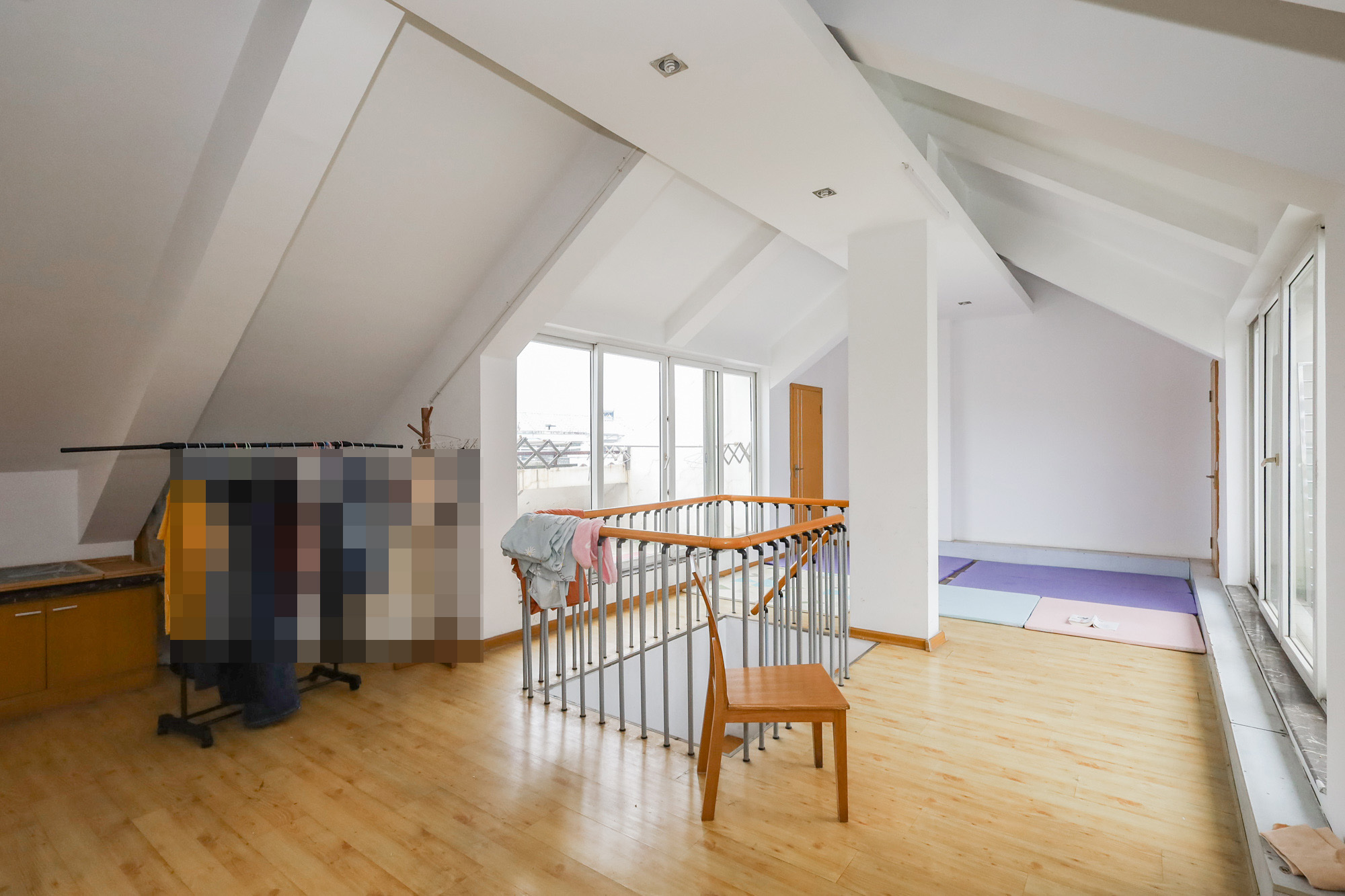 八方小区D区  5室2厅3卫    506.0万 八方小区D区  5室2厅3卫    506.0万其他