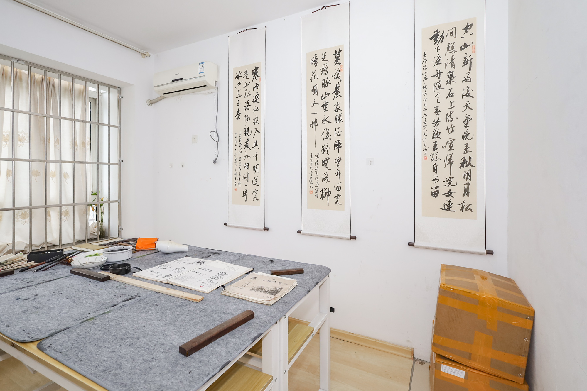 八方小区D区  5室2厅3卫    506.0万 八方小区D区  5室2厅3卫    506.0万卧室