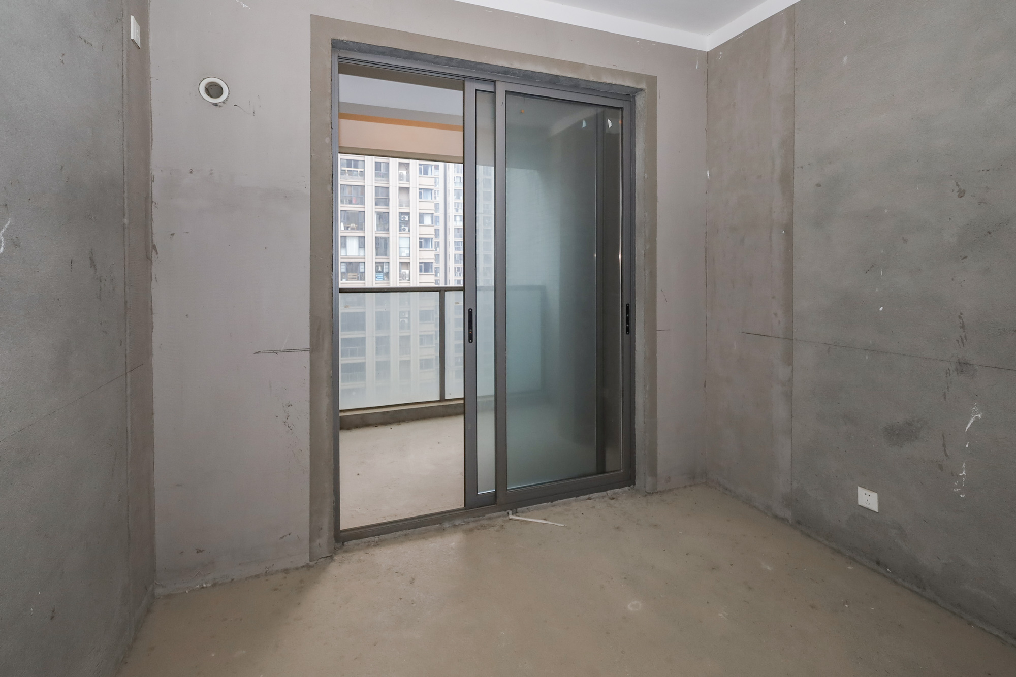 八方小区B区  3室2厅2卫    430.0万 八方小区B区  3室2厅2卫    430.0万卧室