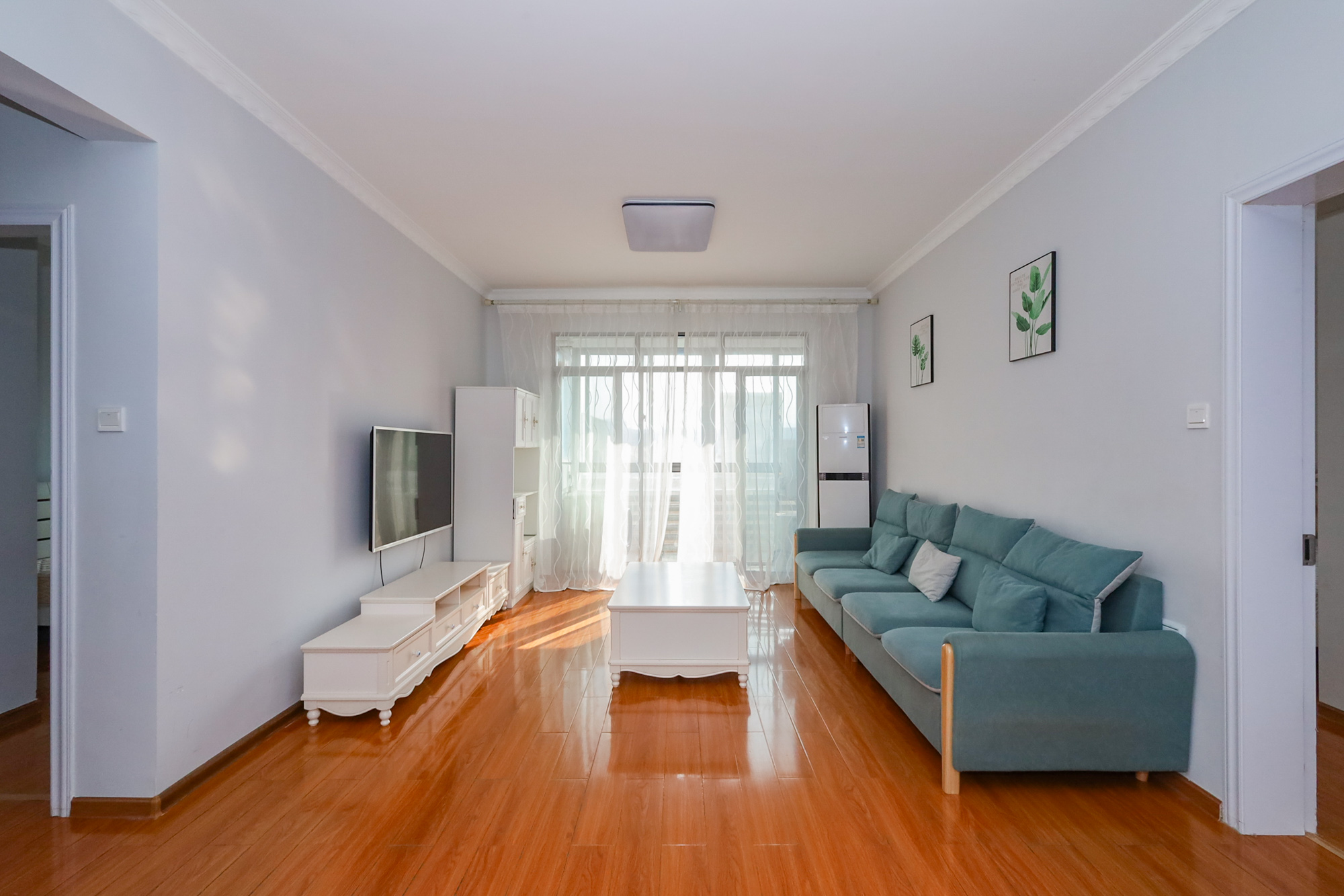 八方小区C区  3室2厅2卫    329.0万 八方小区C区  3室2厅2卫    329.0万客厅