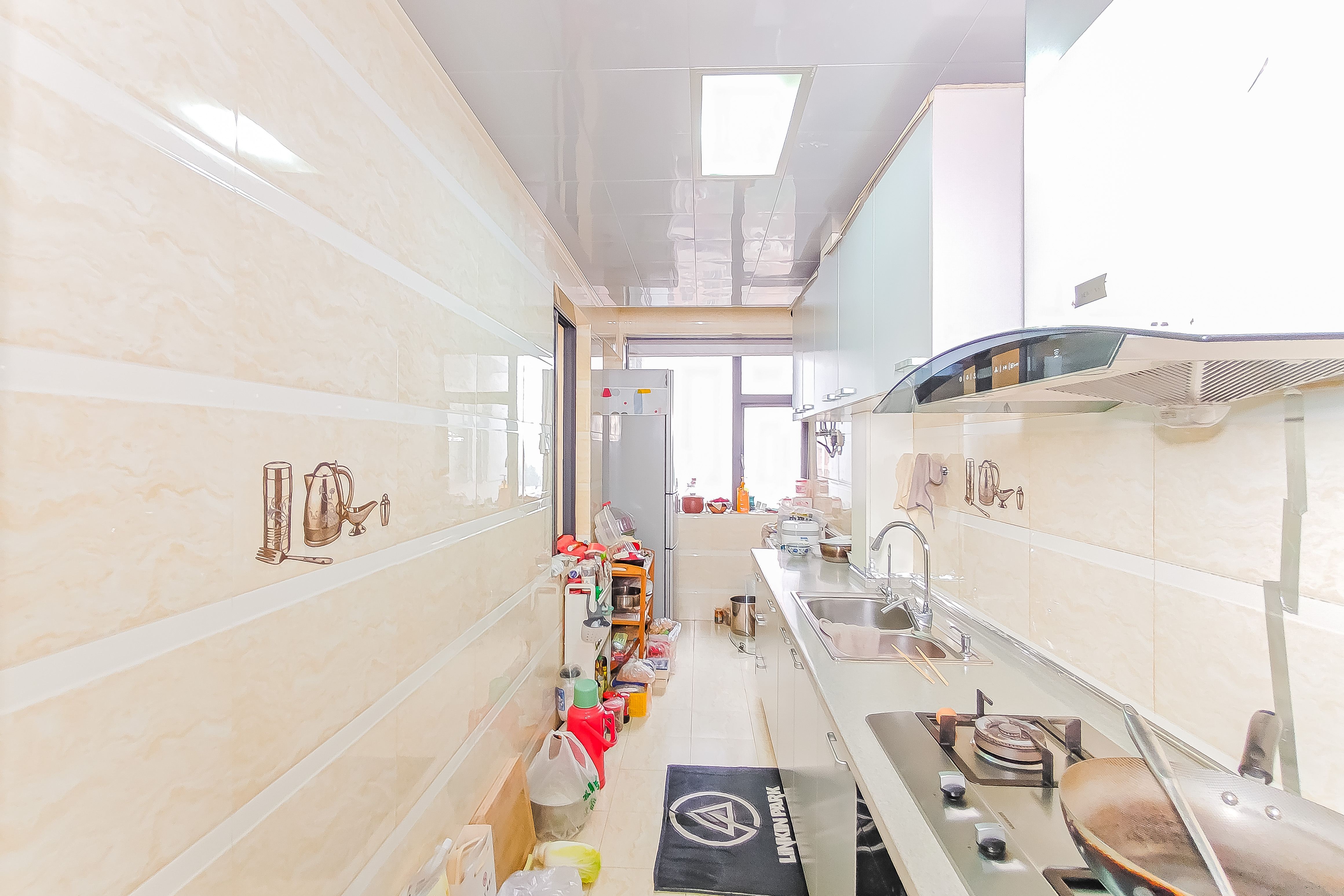 枫丹雅苑(天辰枫丹白露) 3室2厅2卫 190.0万 枫丹雅苑(天辰枫丹白露) 3室2厅2卫 190.0万厨房