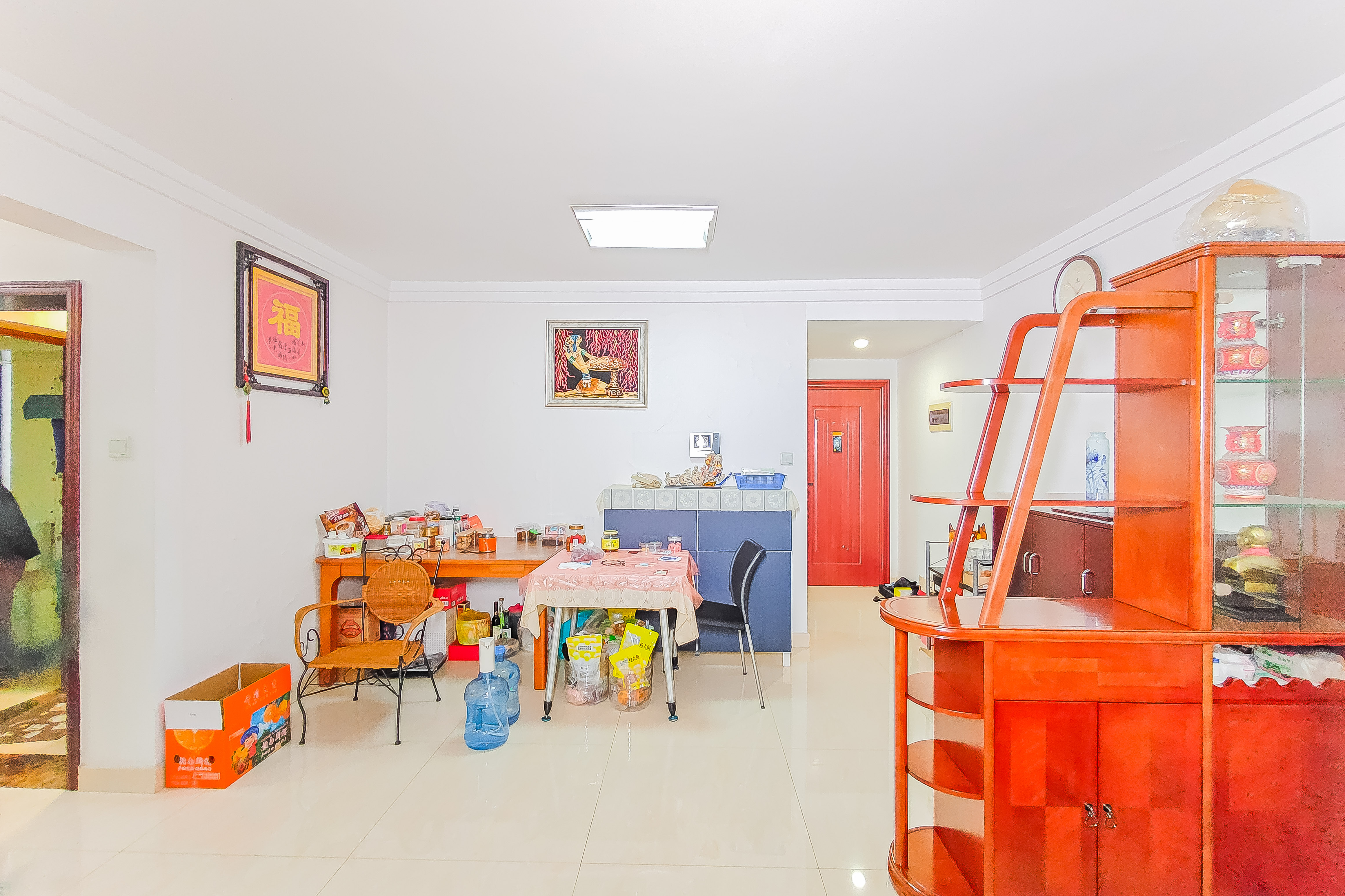 枫丹雅苑(天辰枫丹白露) 3室2厅2卫 190.0万 枫丹雅苑(天辰枫丹白露) 3室2厅2卫 190.0万客厅