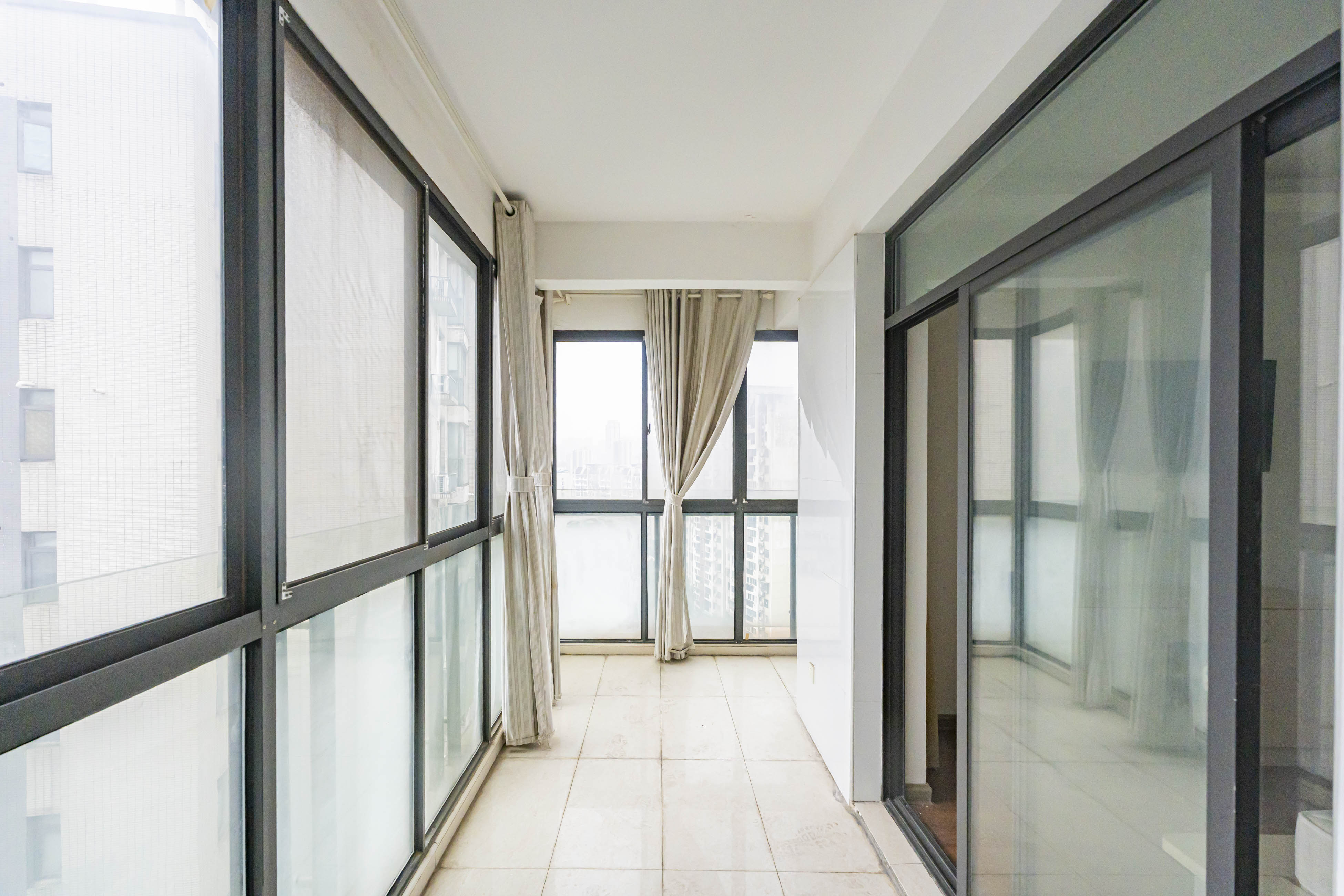 香樟雅郡  4室2厅2卫    150.0万阳台