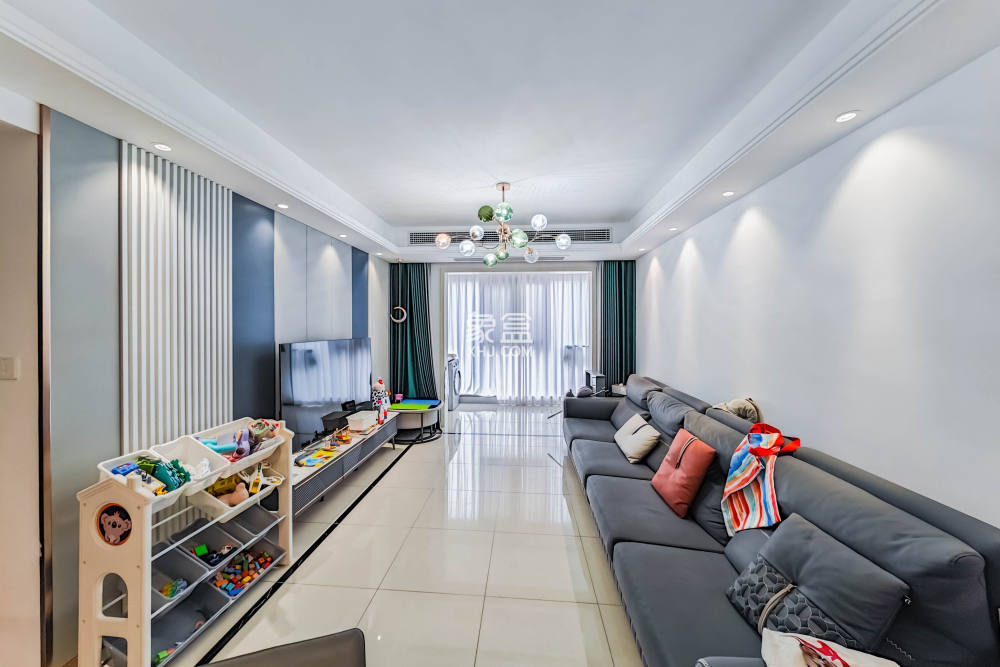 长沙高铁吾悦广场