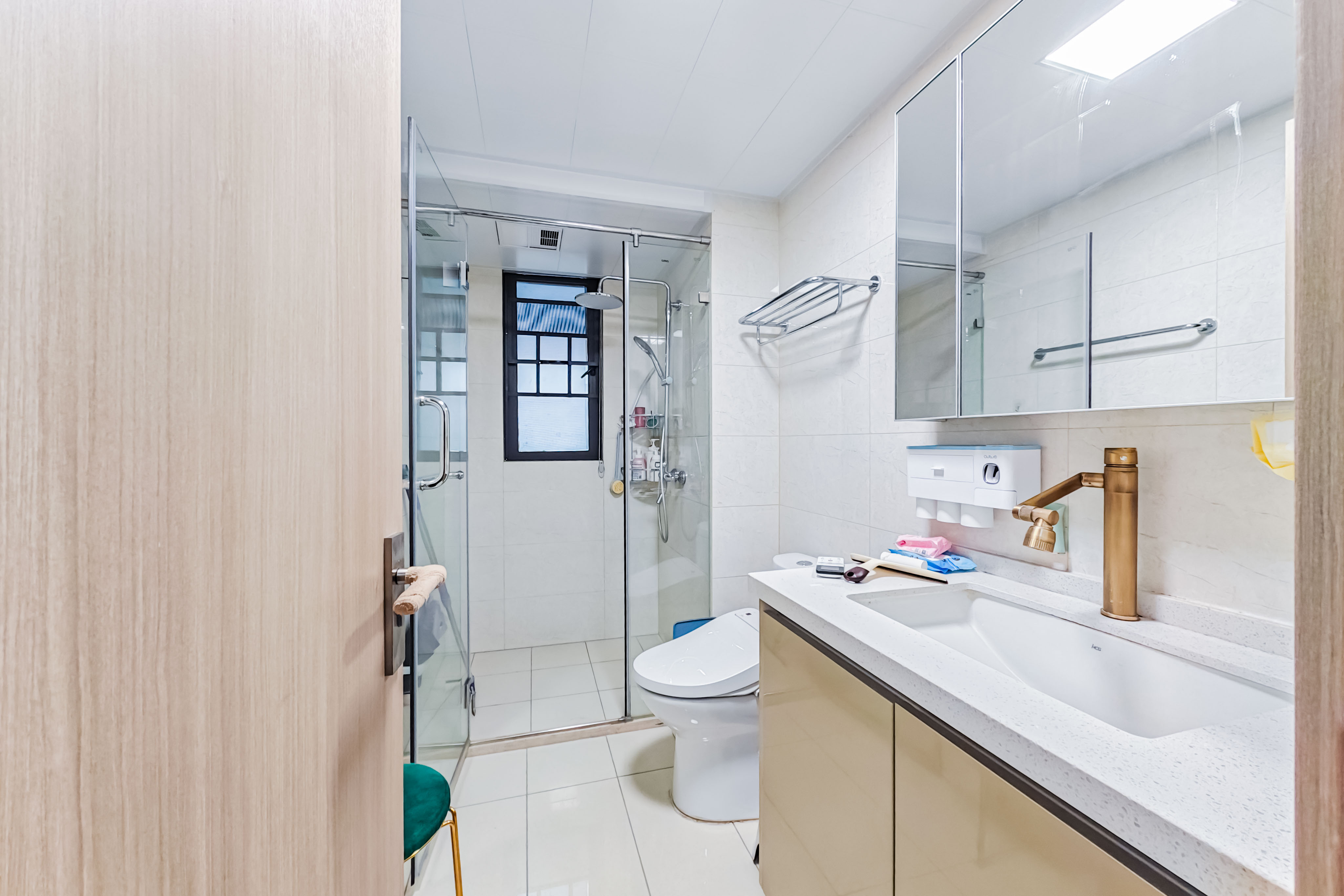 长沙高铁吾悦广场 3室2厅2卫 120.0万 长沙高铁吾悦广场 3室2厅2卫 120.0万卫生间