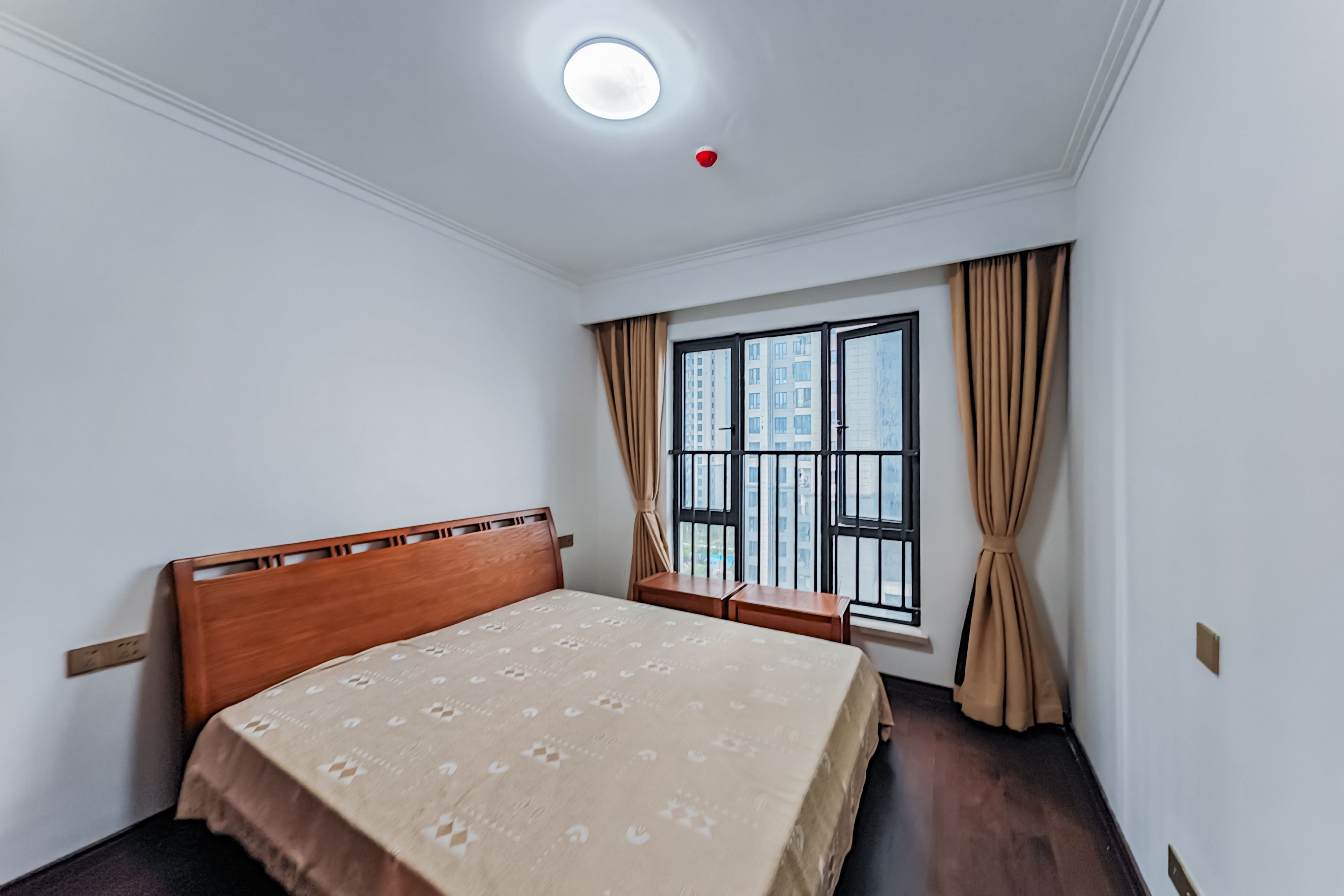 绿地长沙城际空间站(绿地新里佳苑) 3室2厅2卫 116.0万 绿地长沙城际空间站(绿地新里佳苑) 3室2厅2卫 116.0万卧室