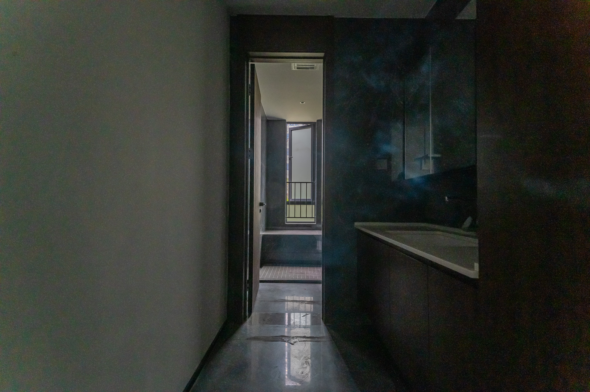 万科松湖天地  1室0厅0卫    265.0万 万科松湖天地  1室0厅0卫    265.0万卫生间