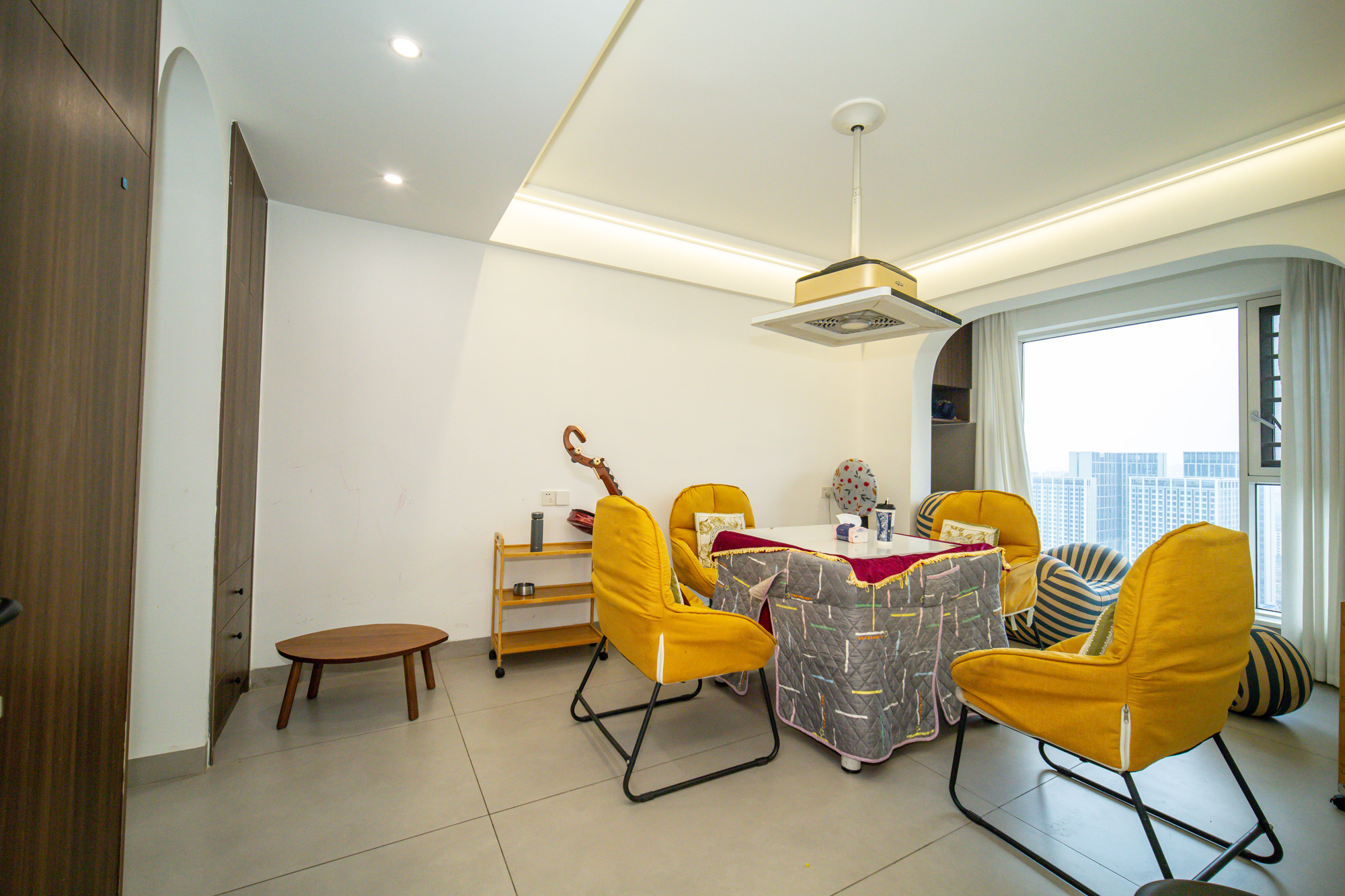 星湖湾二期高层 3室2厅2卫 90.0万 星湖湾二期高层 3室2厅2卫 90.0万卧室