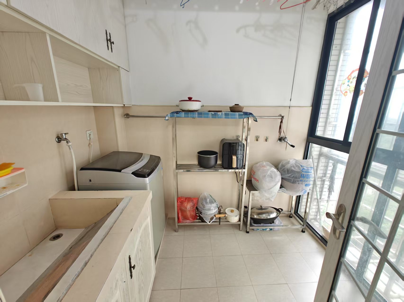 莱茵小镇  3室2厅2卫    51.0万 莱茵小镇  3室2厅2卫    51.0万室内图