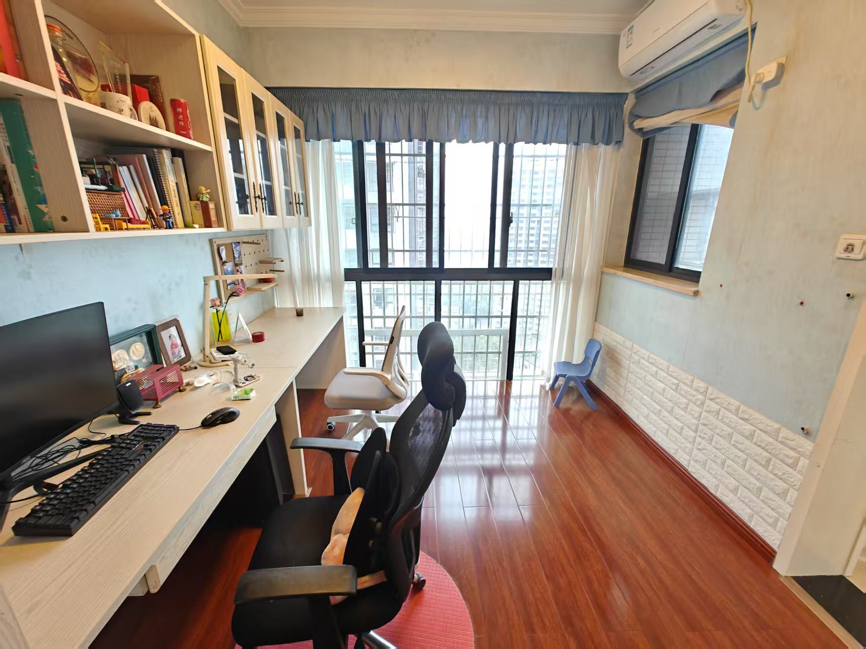 莱茵小镇  3室2厅2卫    51.0万 莱茵小镇  3室2厅2卫    51.0万室内图