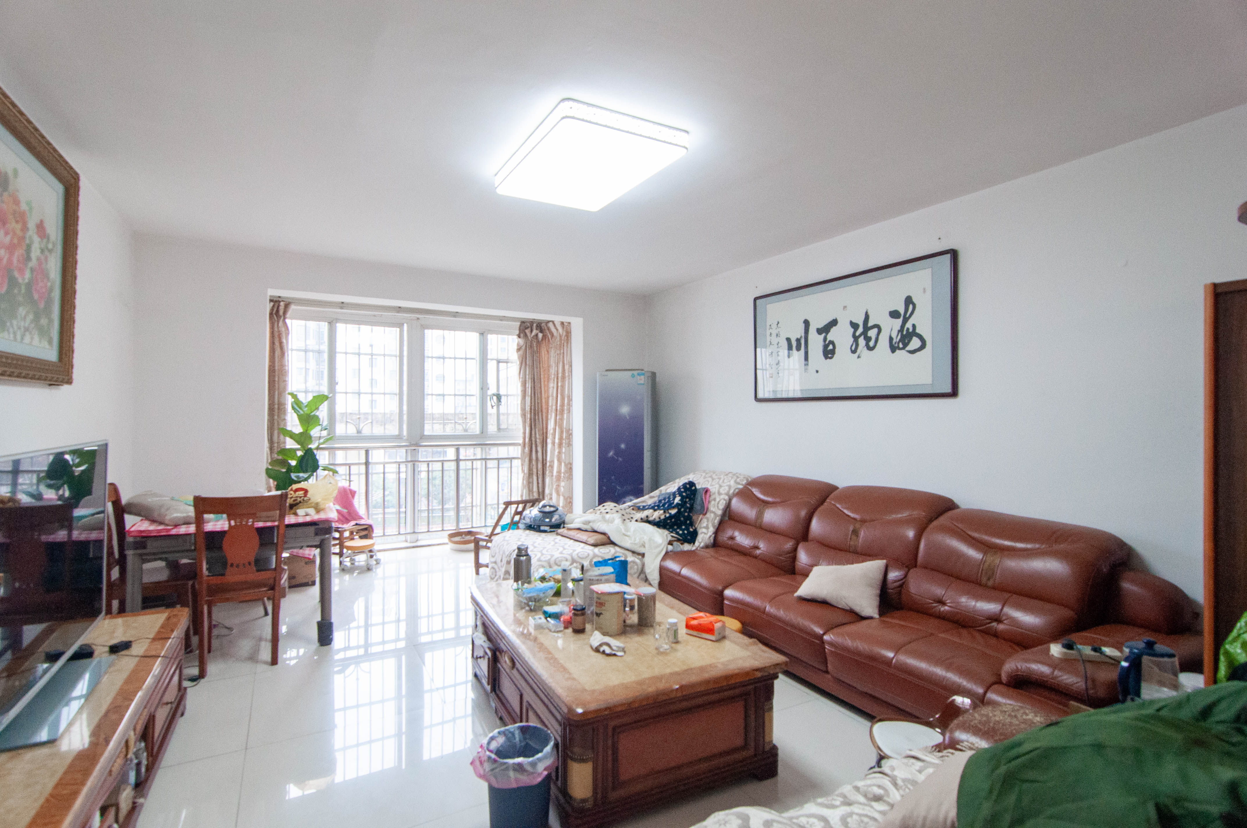 玛依拉山庄 3室2厅2卫 110.0万 玛依拉山庄 3室2厅2卫 110.0万客厅