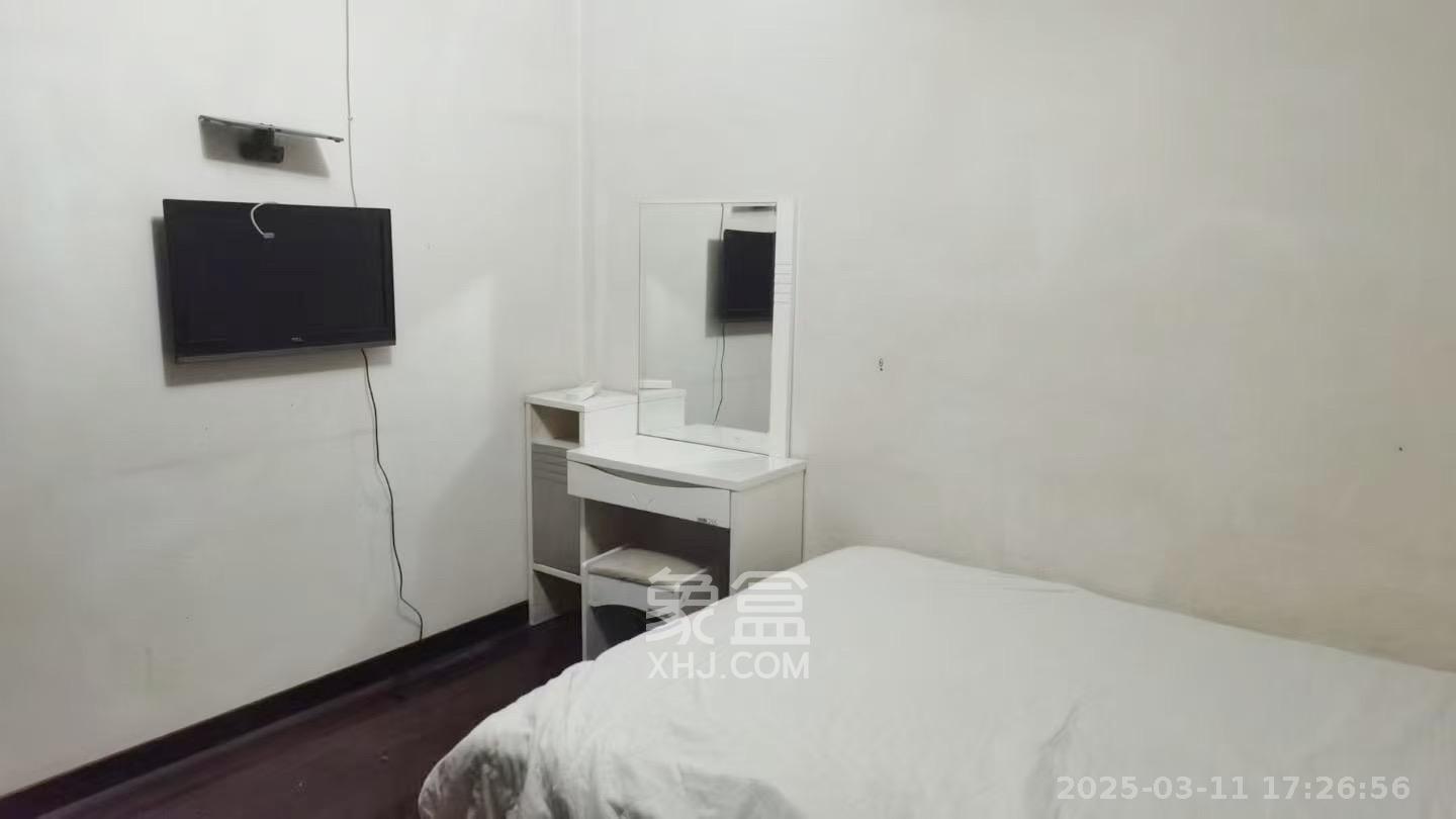 和顺园公寓 3室2厅2卫 2000.0元/月 和顺园公寓 3室2厅2卫 2000.0元/月室内图