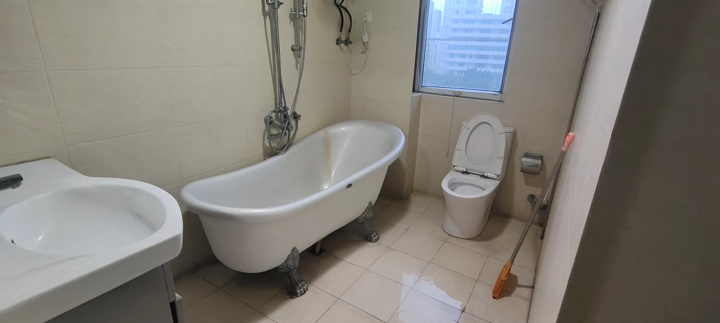 南方电网小区  3室2厅1卫   3300.00元/月室内图