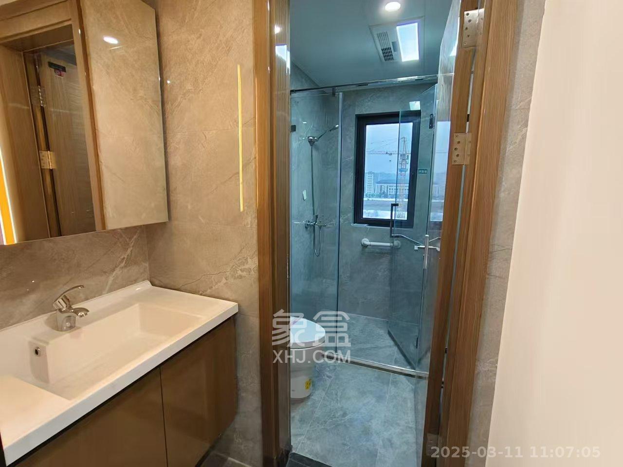 保利天汇  4室2厅2卫   4000.00元/月室内图