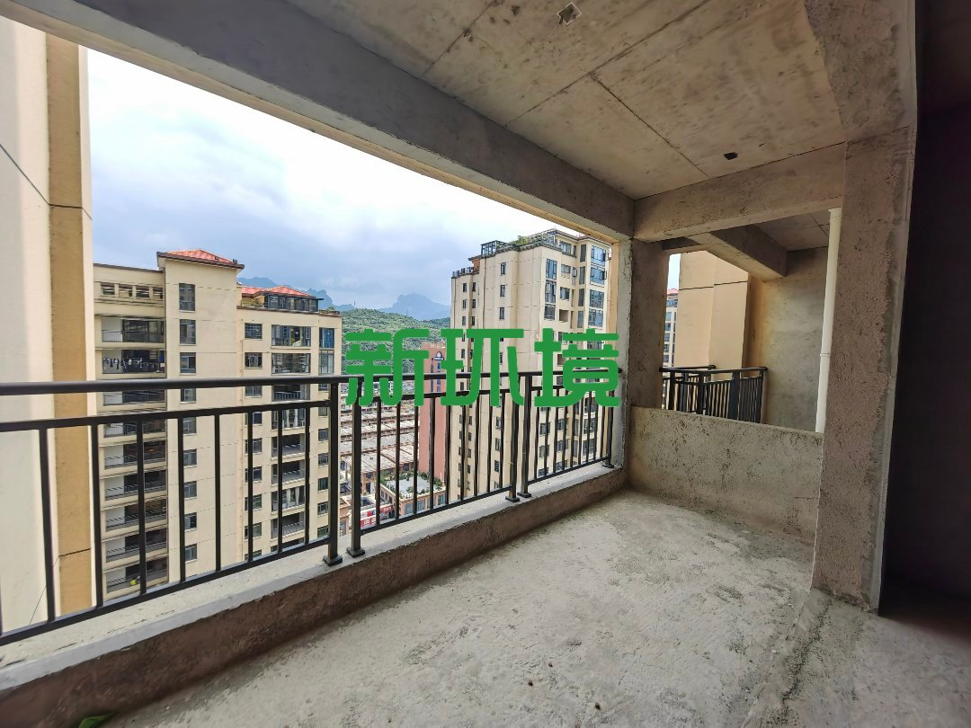 丽景天下二期  5室2厅2卫    96.8万 丽景天下二期  5室2厅2卫    96.8万室内图1