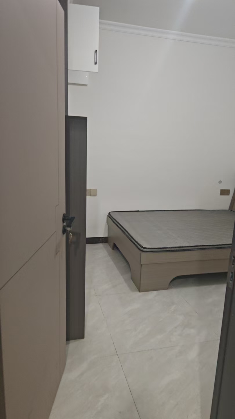 南垅社区（A区）  1室0厅0卫    800.0元/月室内图