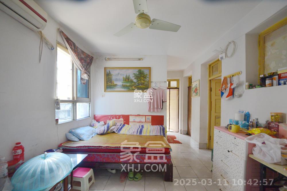 红旗区四片 2室1厅1卫 1500.0元/月 红旗区四片 2室1厅1卫 1500.0元/月室内图