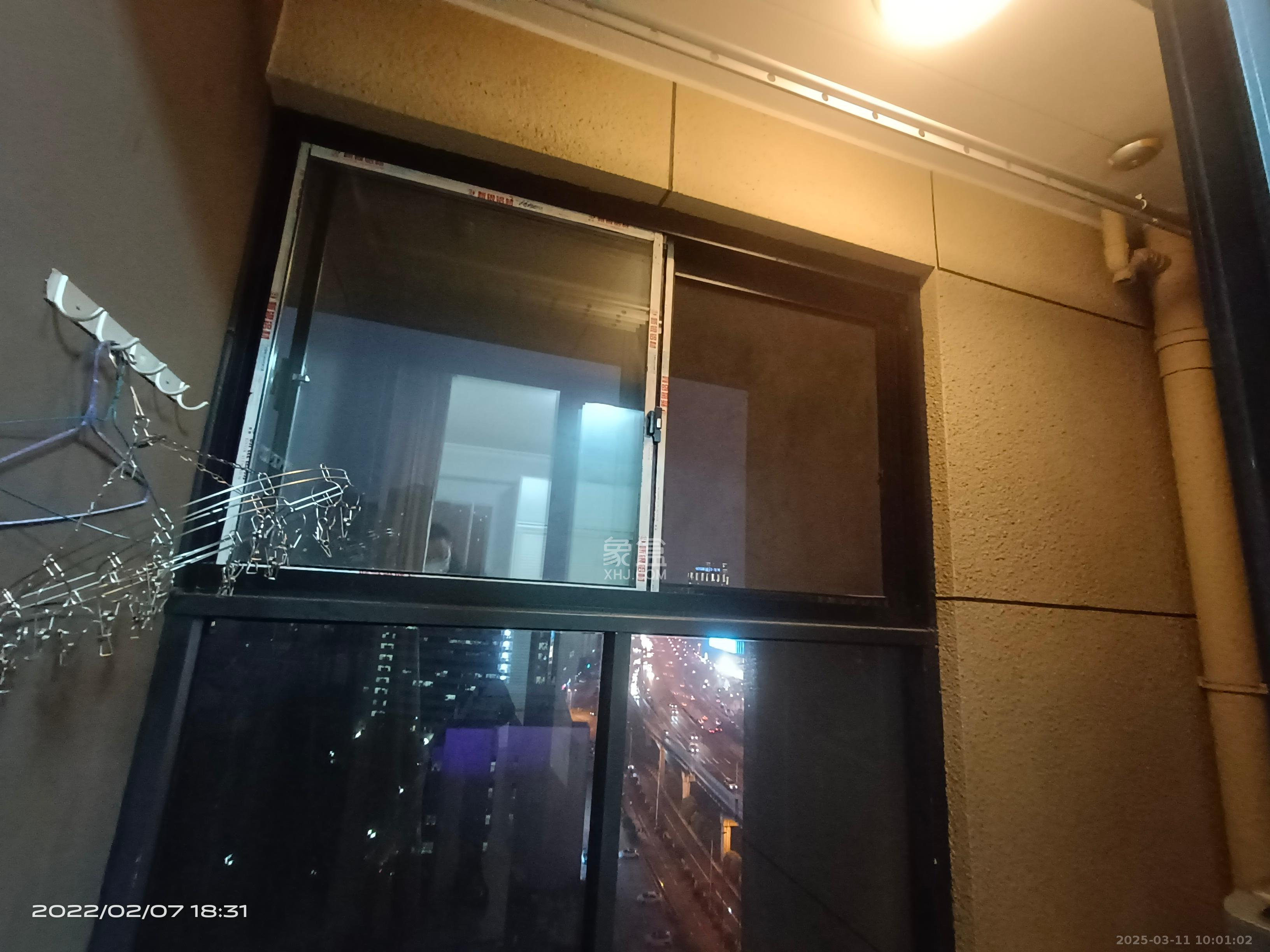 万科金域华府三四期 3室2厅1卫 2400.0元/月 万科金域华府三四期 3室2厅1卫 2400.0元/月室内图