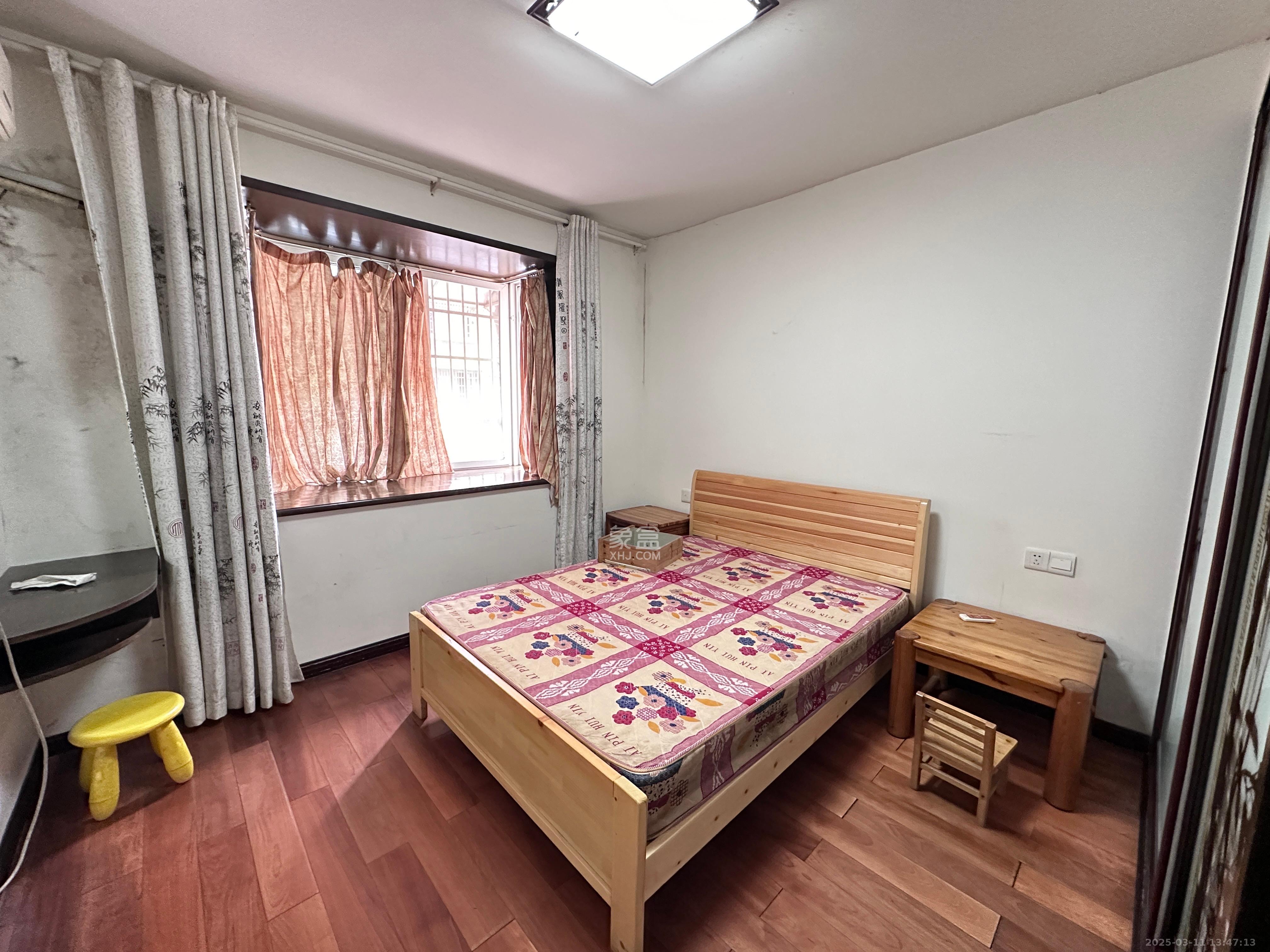 桔洲新苑(桔洲印象) 3室2厅1卫 2000.0元/月 桔洲新苑(桔洲印象) 3室2厅1卫 2000.0元/月室内图