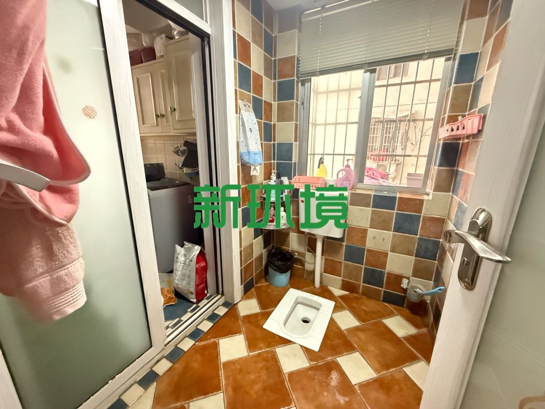 都市金苑  3室2厅2卫   60.00万室内图