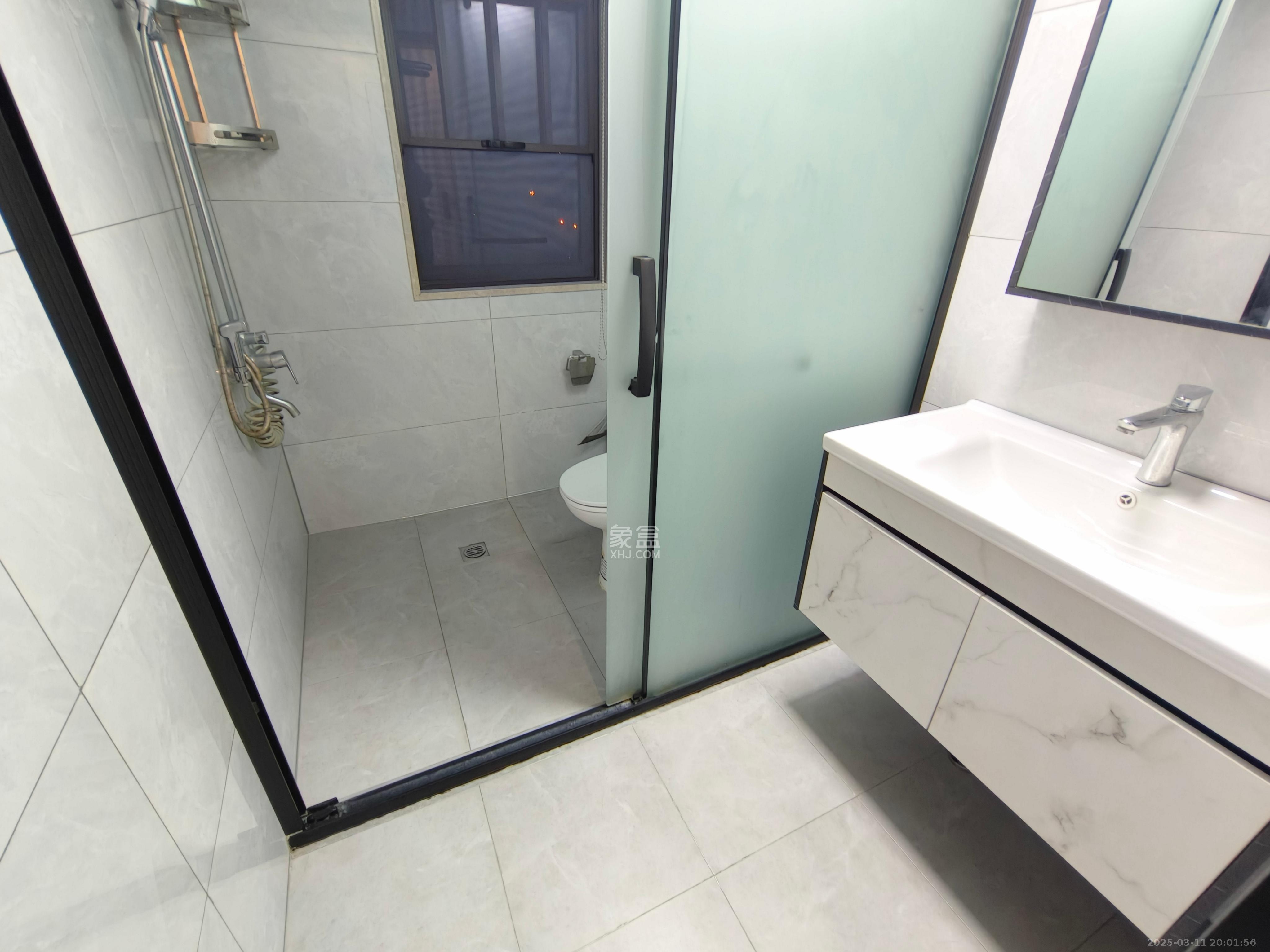 惟泽园 1室0厅0卫 3200.0元/月 惟泽园 1室0厅0卫 3200.0元/月室内图