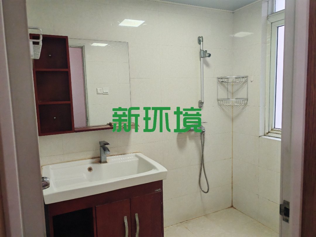 雅典国际家园 2室2厅1卫 1500.0元/月 雅典国际家园 2室2厅1卫 1500.0元/月室内图