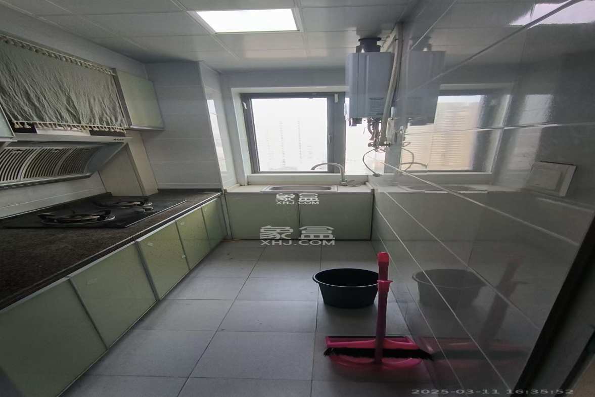 湘域相遇  1室1厅1卫    1800.0元/月 湘域相遇  1室1厅1卫    1800.0元/月室内图