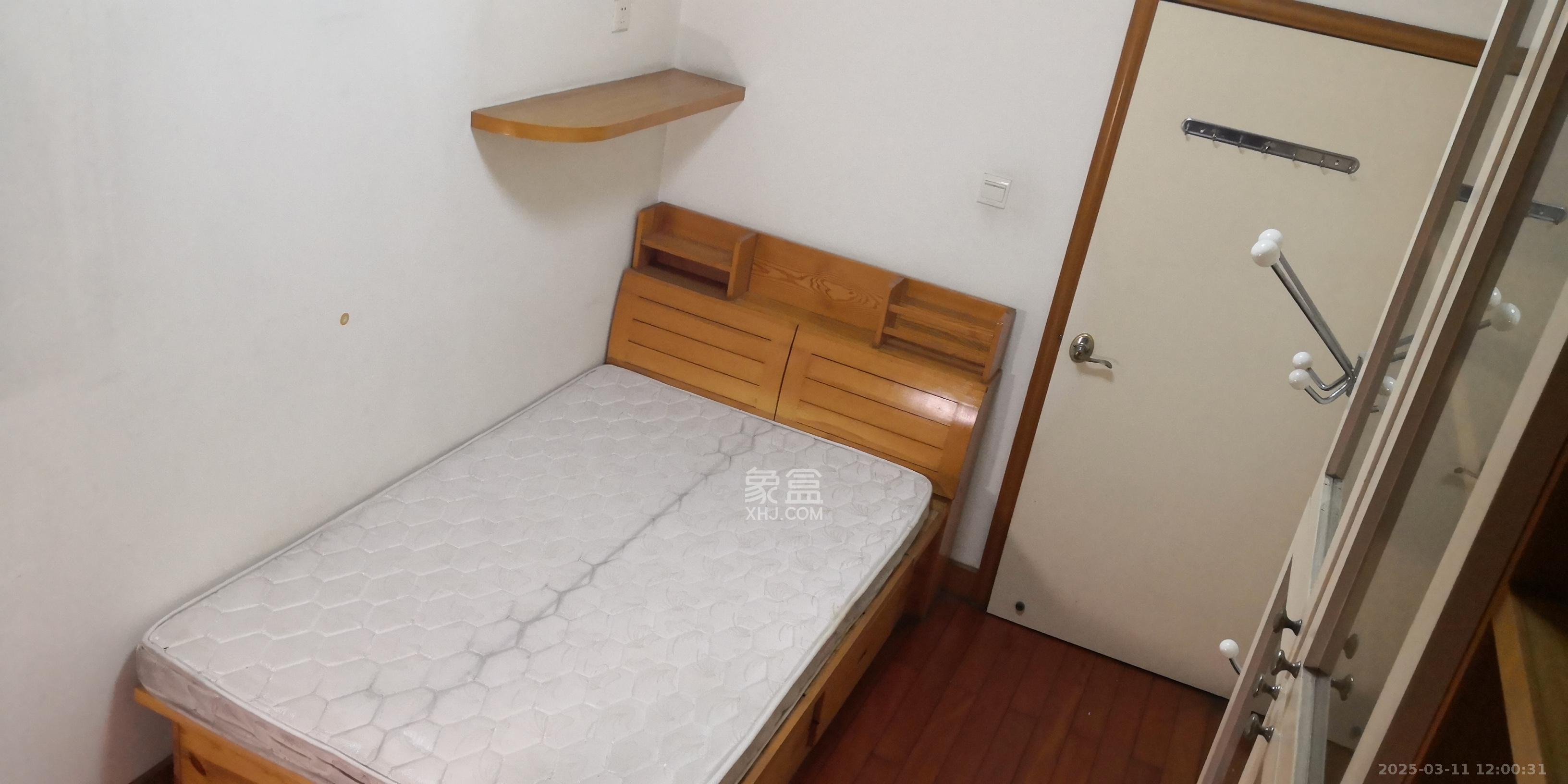 鑫天花园 1室1厅1卫 650.0元/月 鑫天花园 1室1厅1卫 650.0元/月室内图