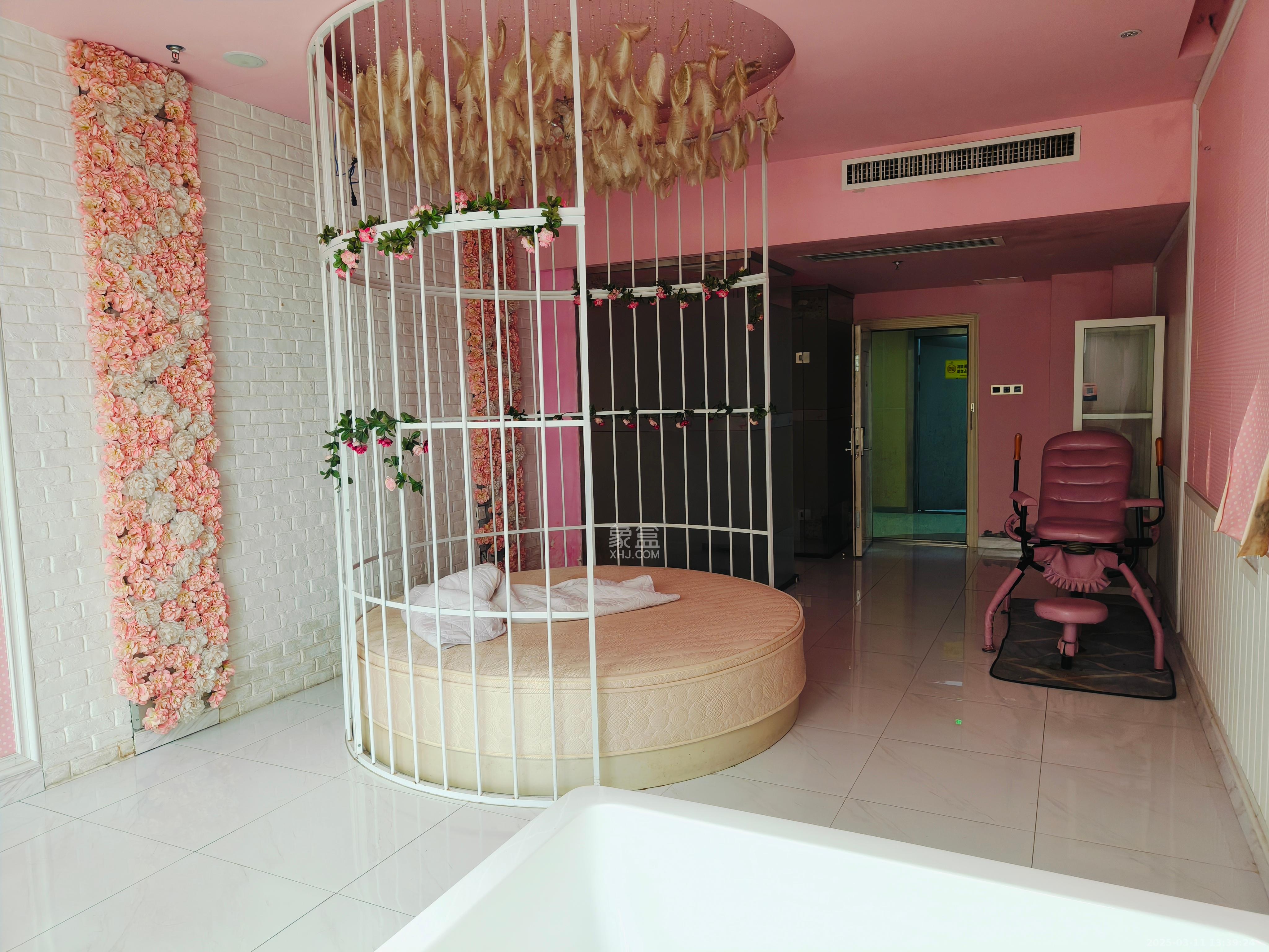 御溪国际 1室1厅1卫 1200.0元/月 御溪国际 1室1厅1卫 1200.0元/月室内图