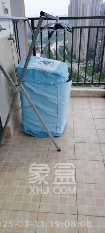 梅溪湖金茂悦（金悦雅苑）  3室2厅2卫   3200.00元/月室内图