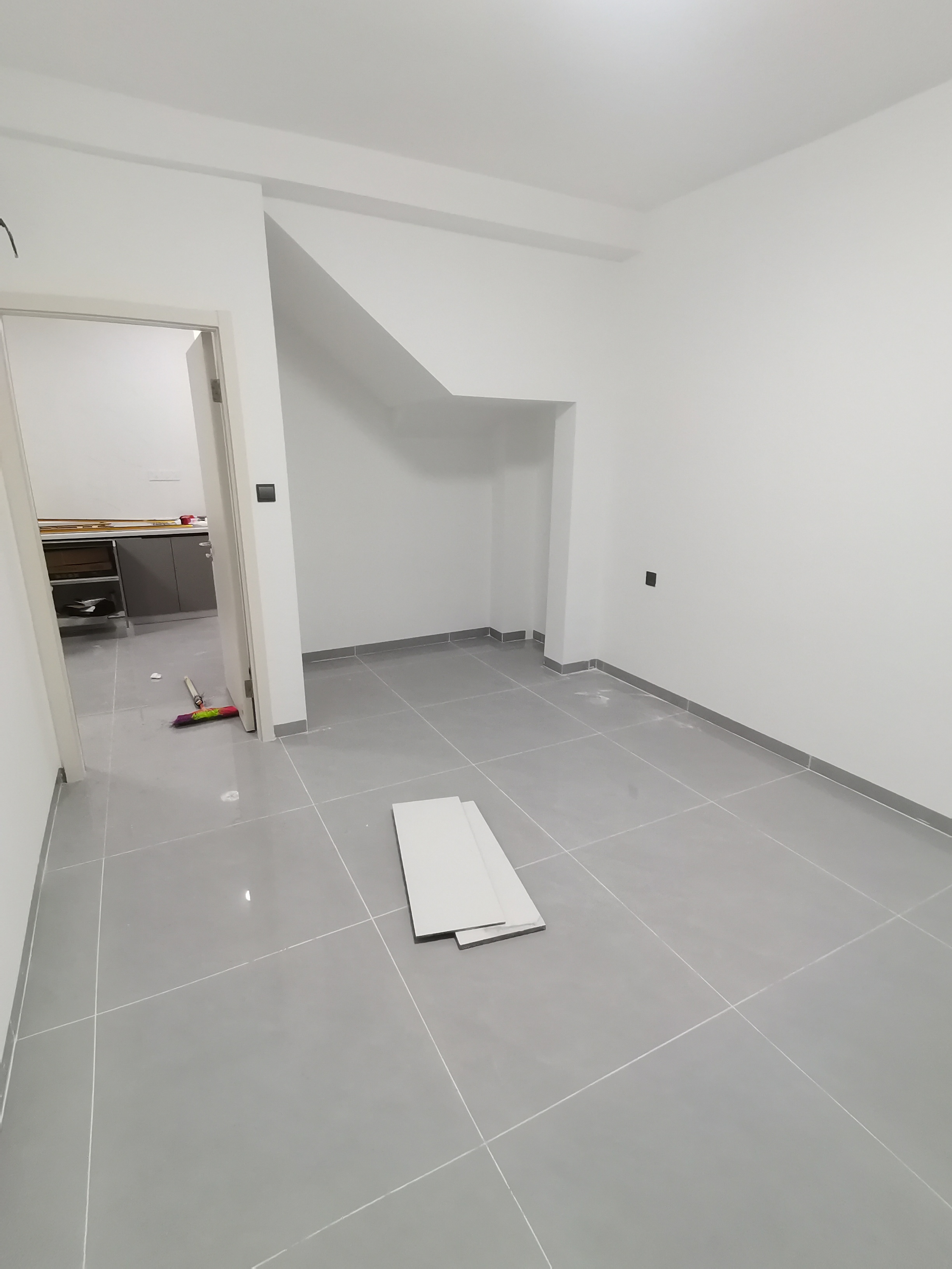 龙湖光年 1室1厅1卫 2800.00元/月 龙湖光年 1室1厅1卫 2800.00元/月室内图