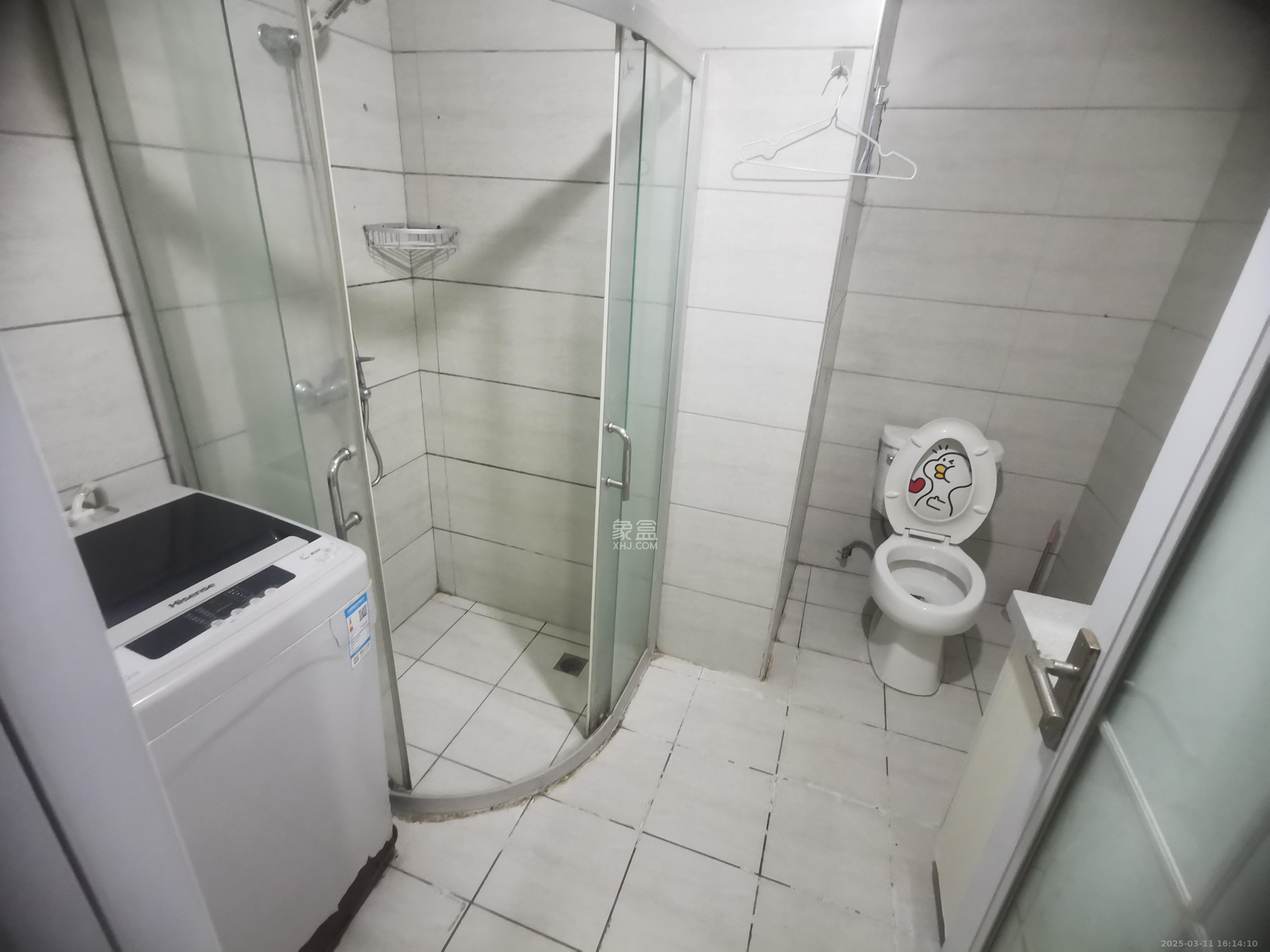 昊天大厦 2室1厅1卫 2600.0元/月 昊天大厦 2室1厅1卫 2600.0元/月室内图