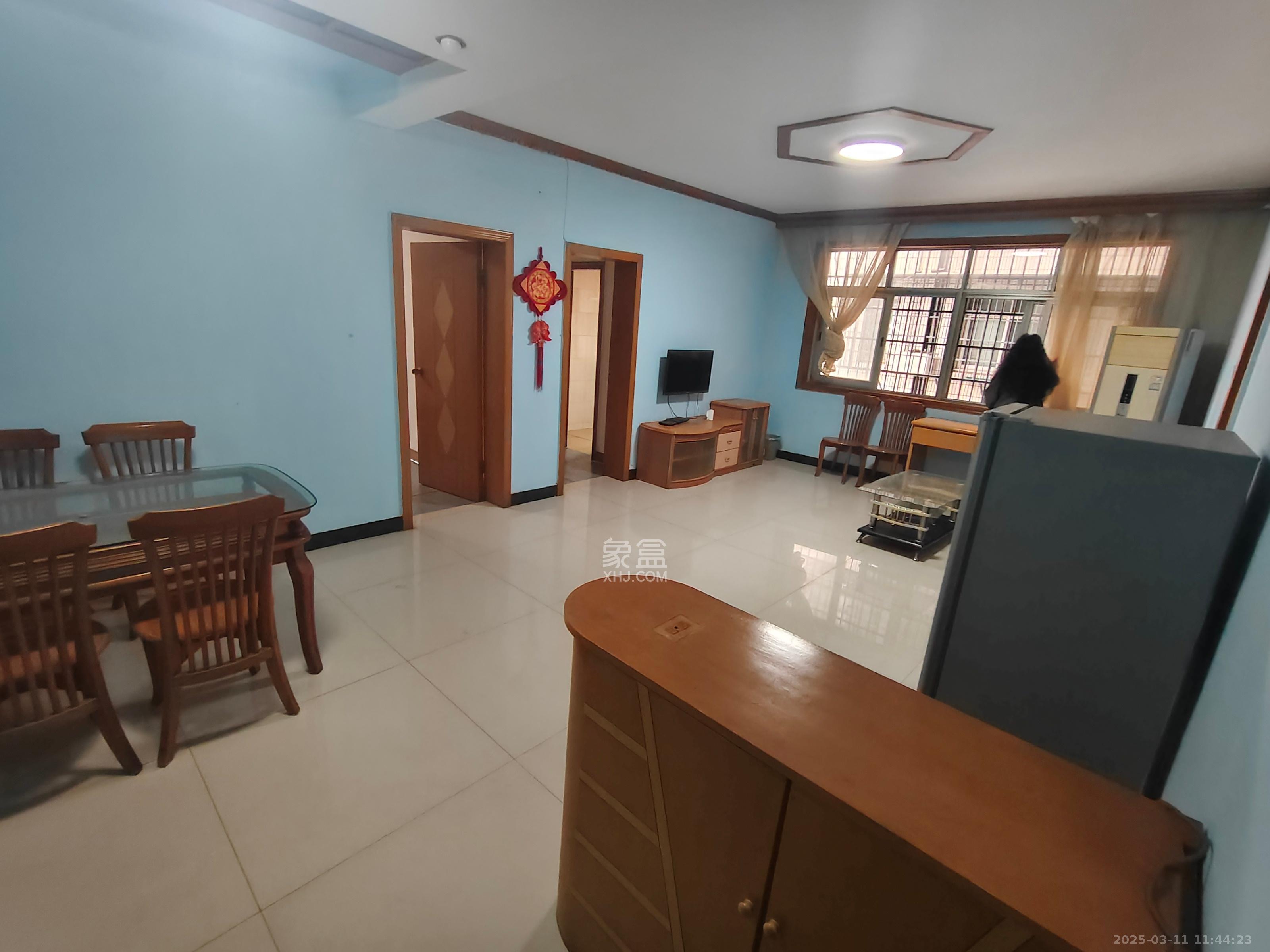 佳兴公寓  2室2厅1卫    3000.0元/月 佳兴公寓  2室2厅1卫    3000.0元/月室内图1