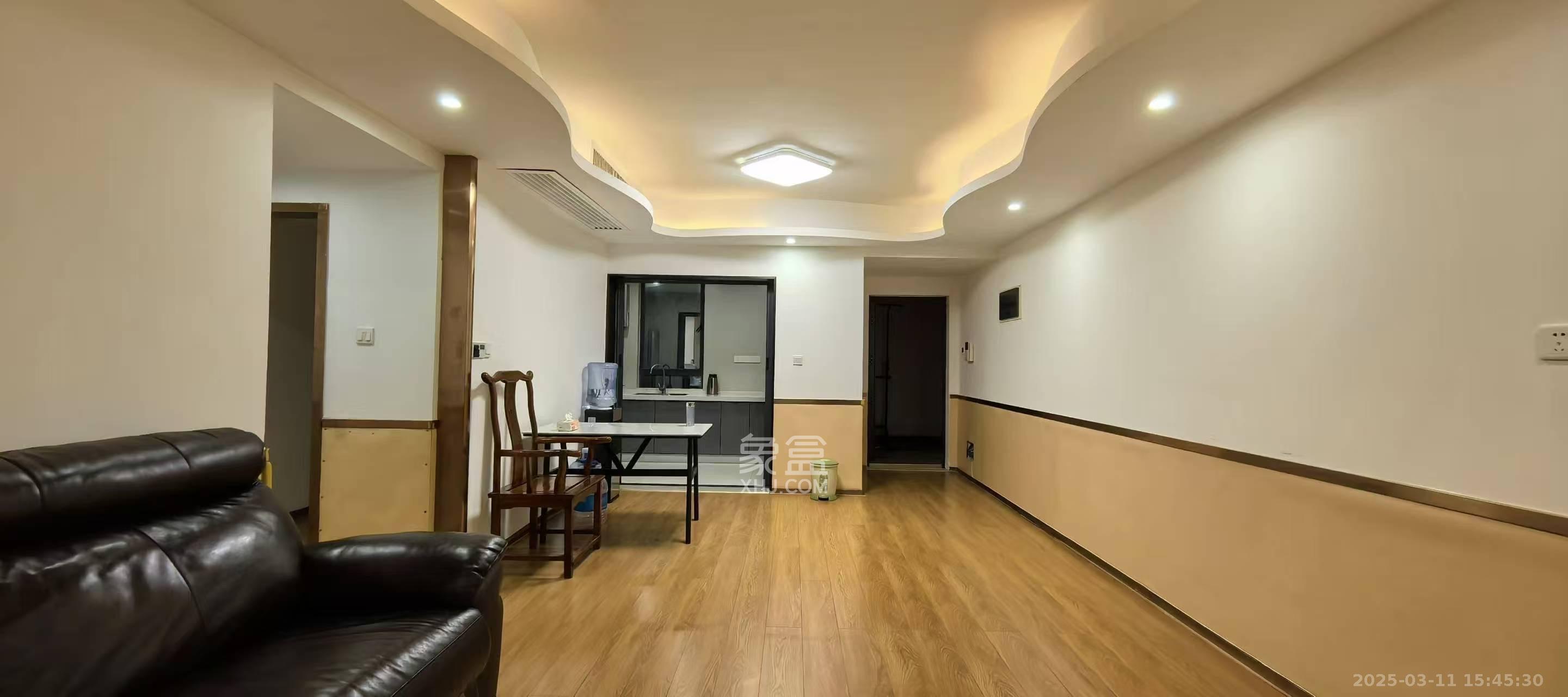 保利麓谷林语C区 4室2厅2卫 3500.0元/月 保利麓谷林语C区 4室2厅2卫 3500.0元/月室内图