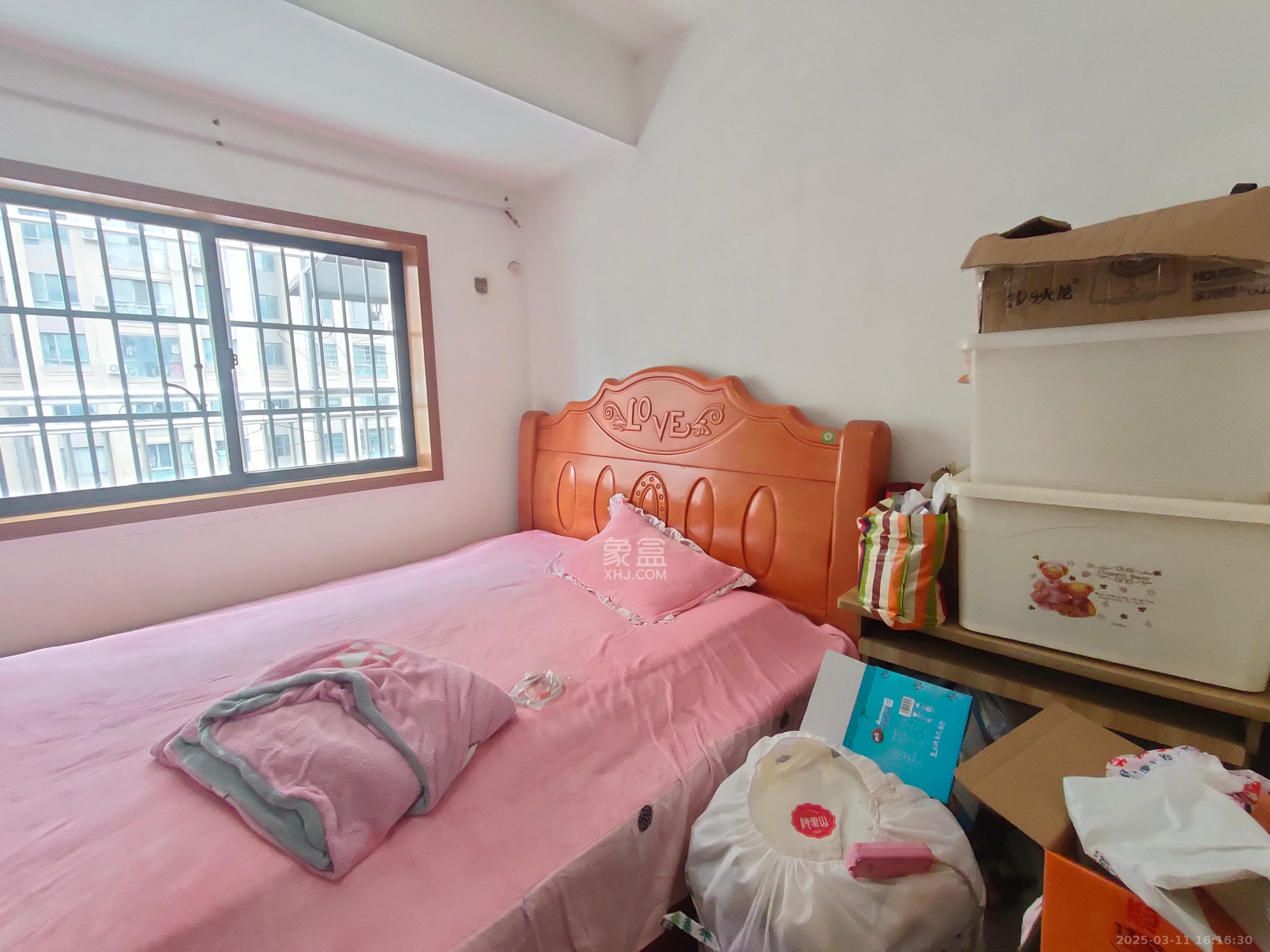 合丰安置小区 3室2厅1卫 2100.0元/月 合丰安置小区 3室2厅1卫 2100.0元/月室内图