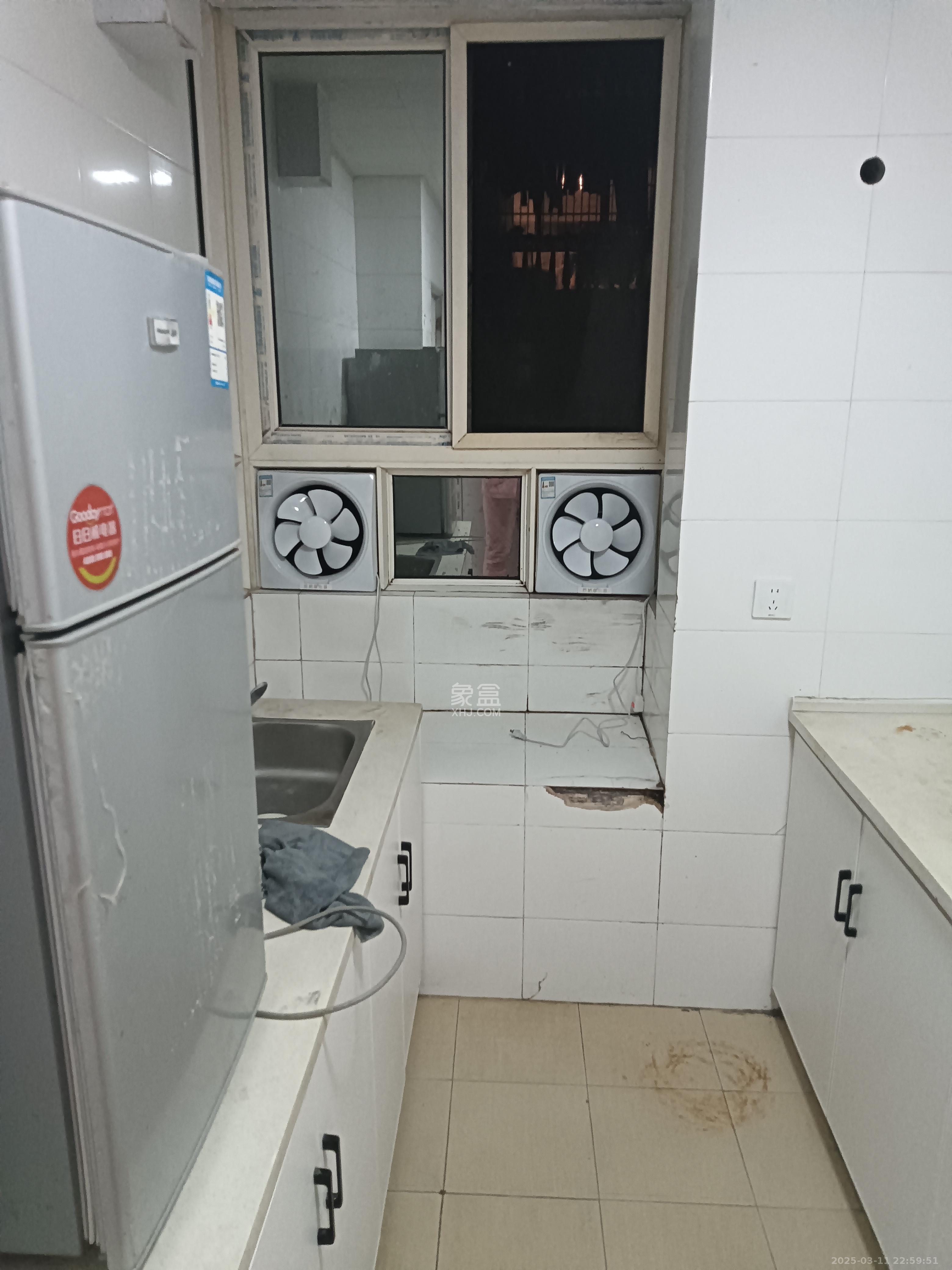 御景龙城  2室2厅1卫   1500.00元/月室内图