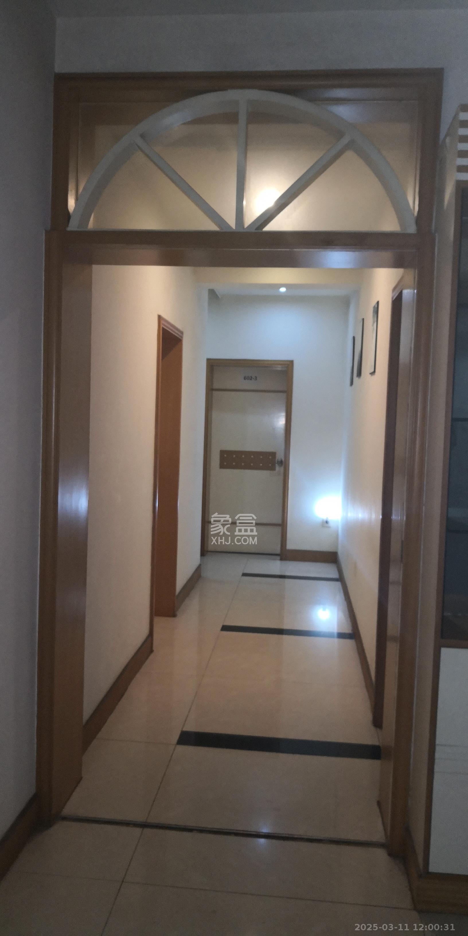 鑫天花园 1室1厅1卫 650.0元/月 鑫天花园 1室1厅1卫 650.0元/月室内图