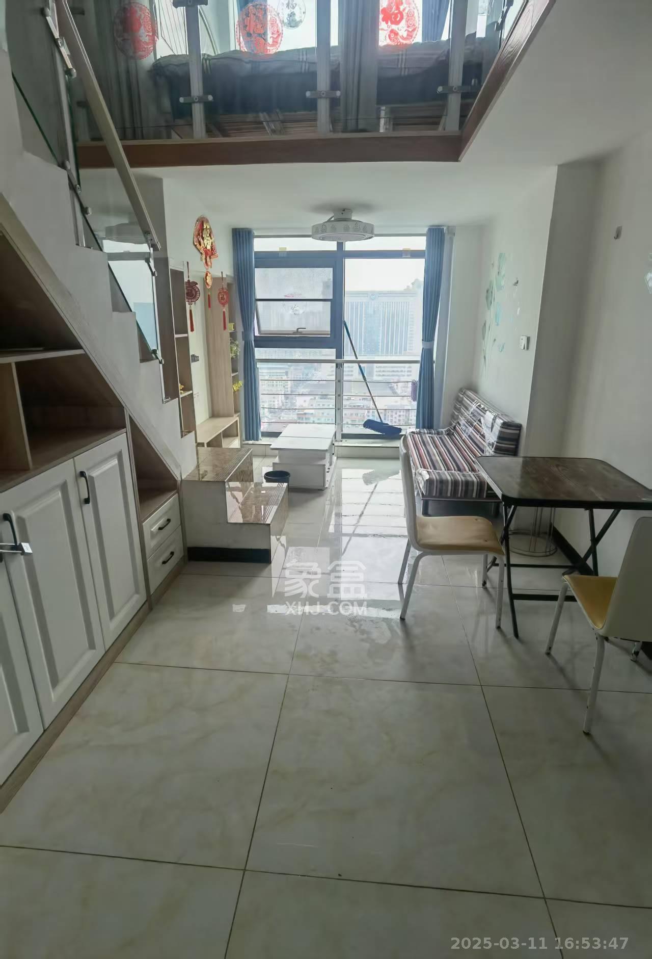 东盈商业广场(华泉城市广场)  2室1厅1卫    2600.0元/月 东盈商业广场(华泉城市广场)  2室1厅1卫    2600.0元/月室内图