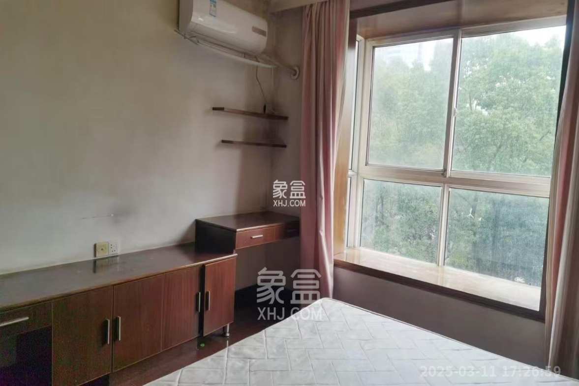 和顺园公寓 3室2厅2卫 2000.0元/月 和顺园公寓 3室2厅2卫 2000.0元/月室内图