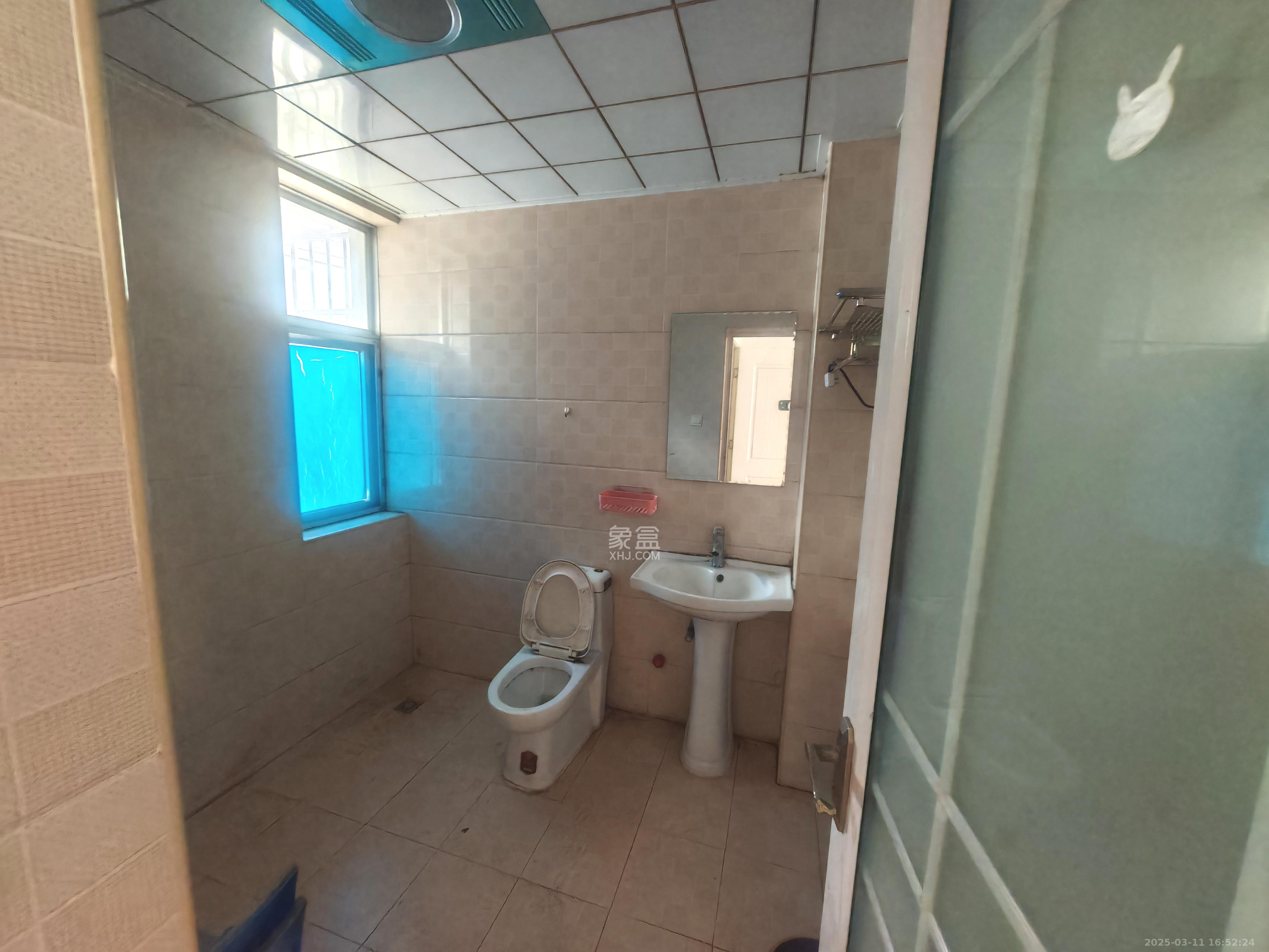 锑都家园 3室2厅2卫 1400.0元/月 锑都家园 3室2厅2卫 1400.0元/月室内图