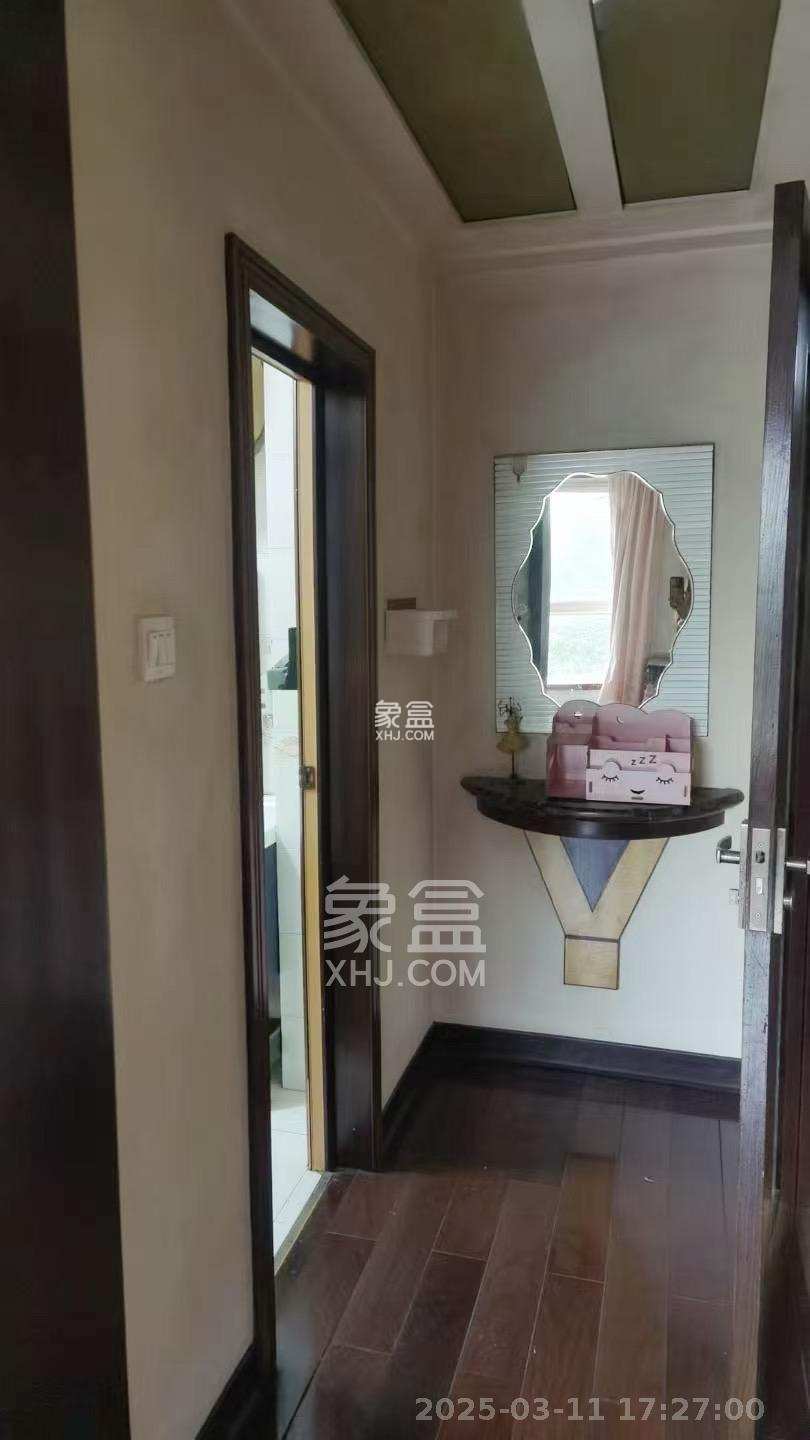 和顺园公寓 3室2厅2卫 2000.0元/月 和顺园公寓 3室2厅2卫 2000.0元/月室内图