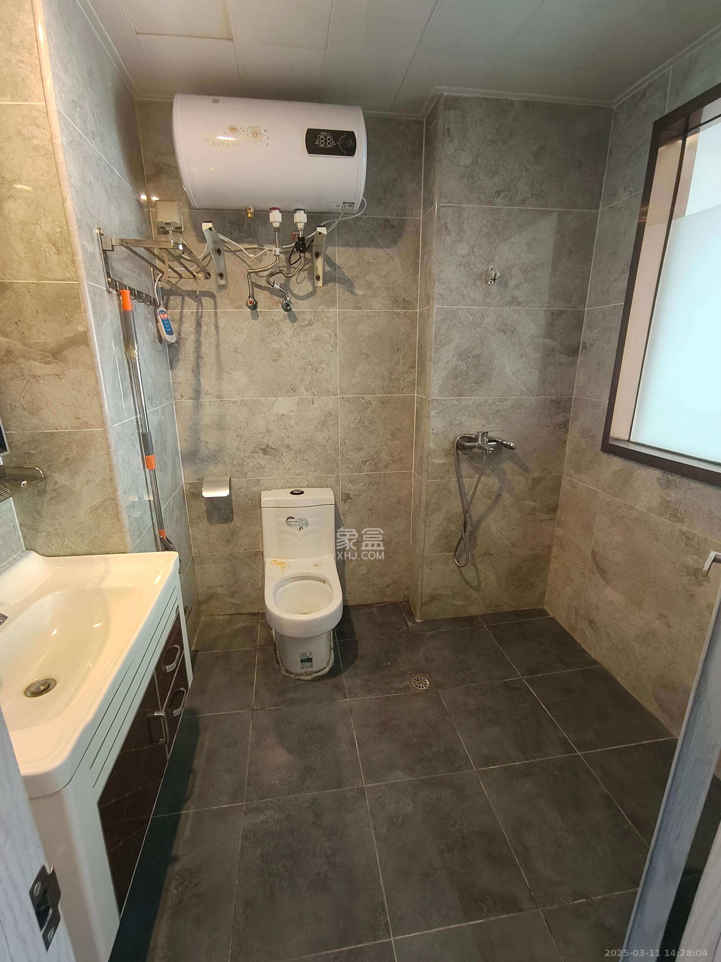 东业上城嘉苑(晟悦国际) 1室0厅0卫 1500.0元/月 东业上城嘉苑(晟悦国际) 1室0厅0卫 1500.0元/月室内图