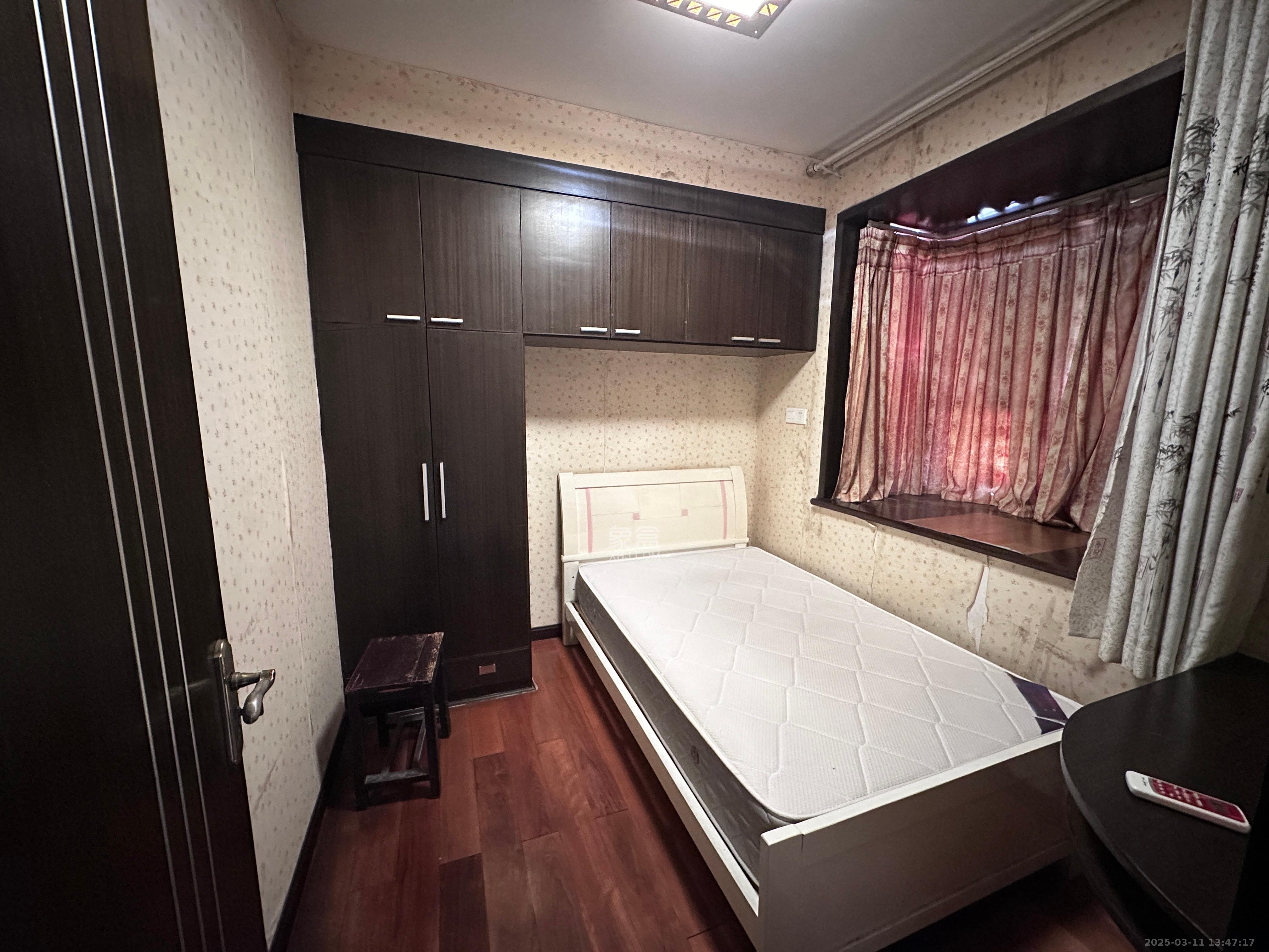 桔洲新苑(桔洲印象) 3室2厅1卫 2000.0元/月 桔洲新苑(桔洲印象) 3室2厅1卫 2000.0元/月室内图