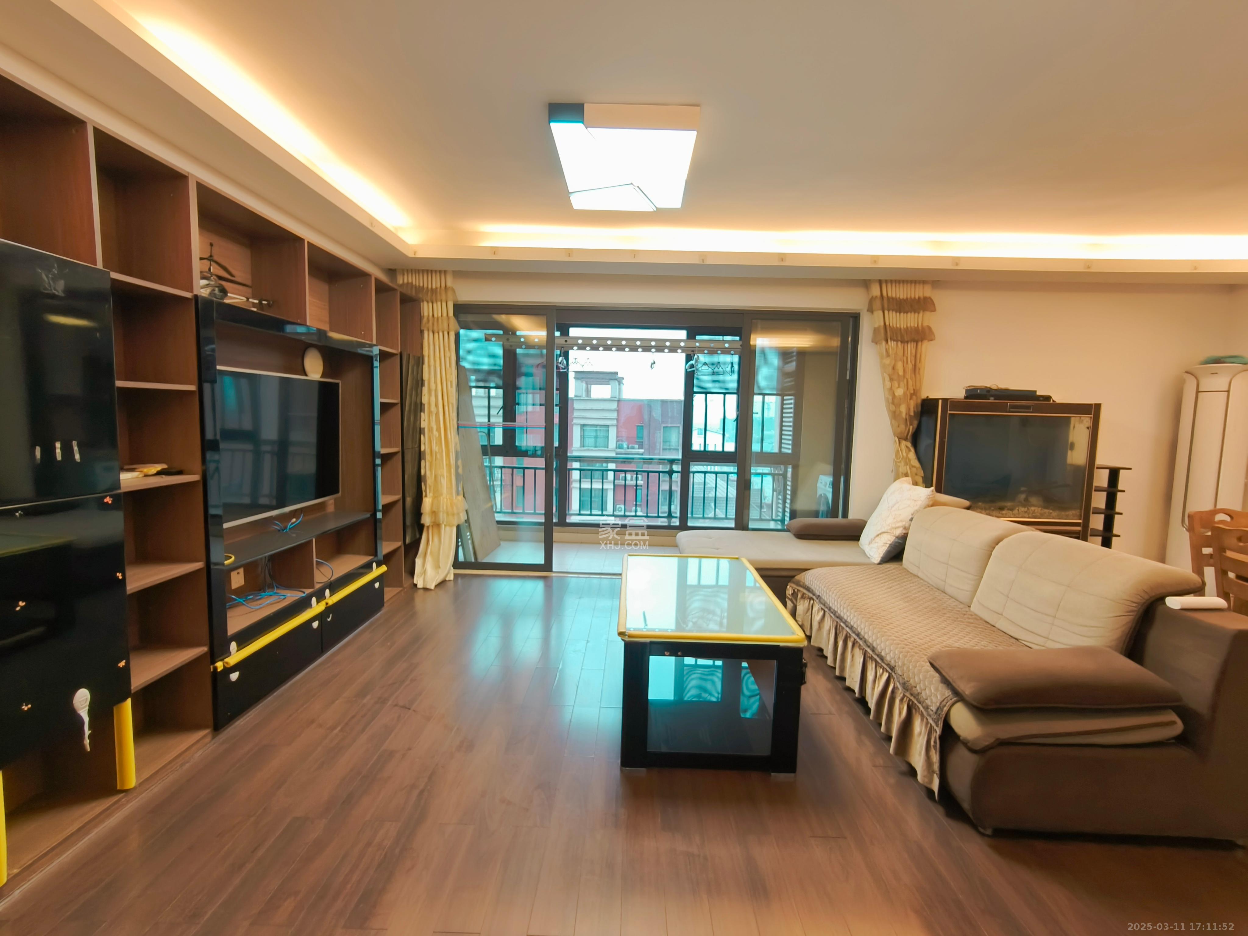 万科白鹭郡 4室2厅2卫 3500.0元/月 万科白鹭郡 4室2厅2卫 3500.0元/月室内图