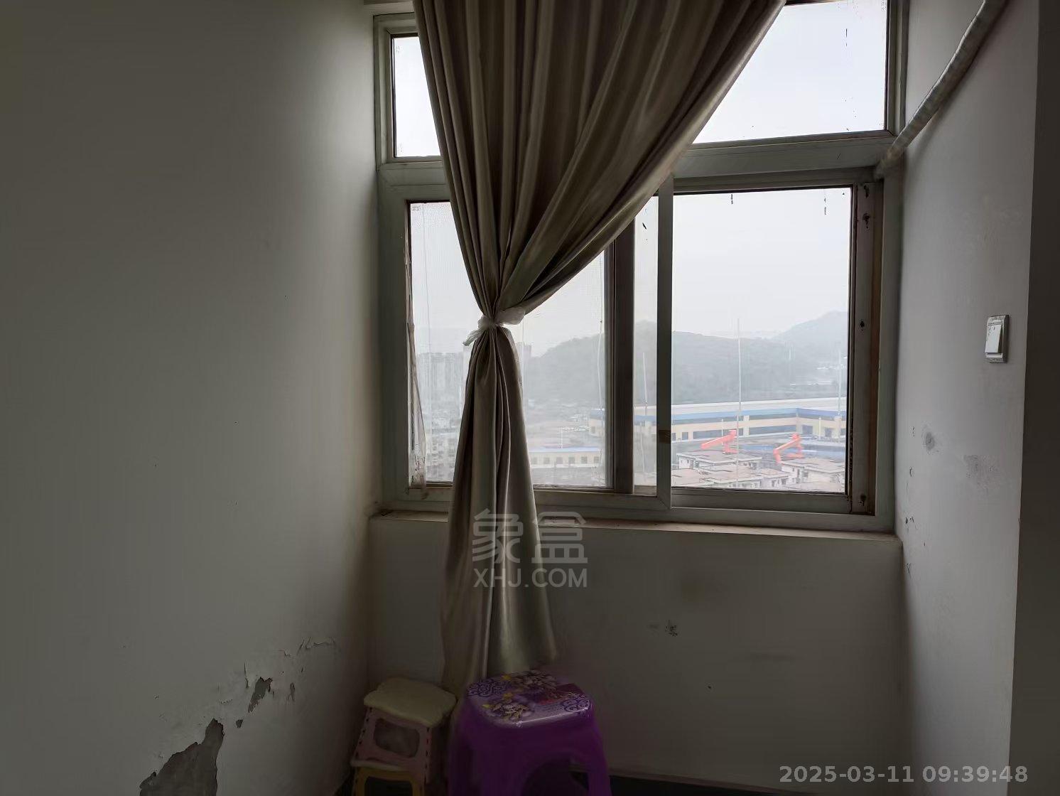 湘水1号 1室1厅1卫 650.0元/月 湘水1号 1室1厅1卫 650.0元/月室内图