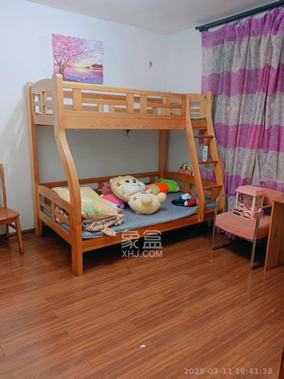 自然小区  3室2厅1卫   1500.00元/月室内图