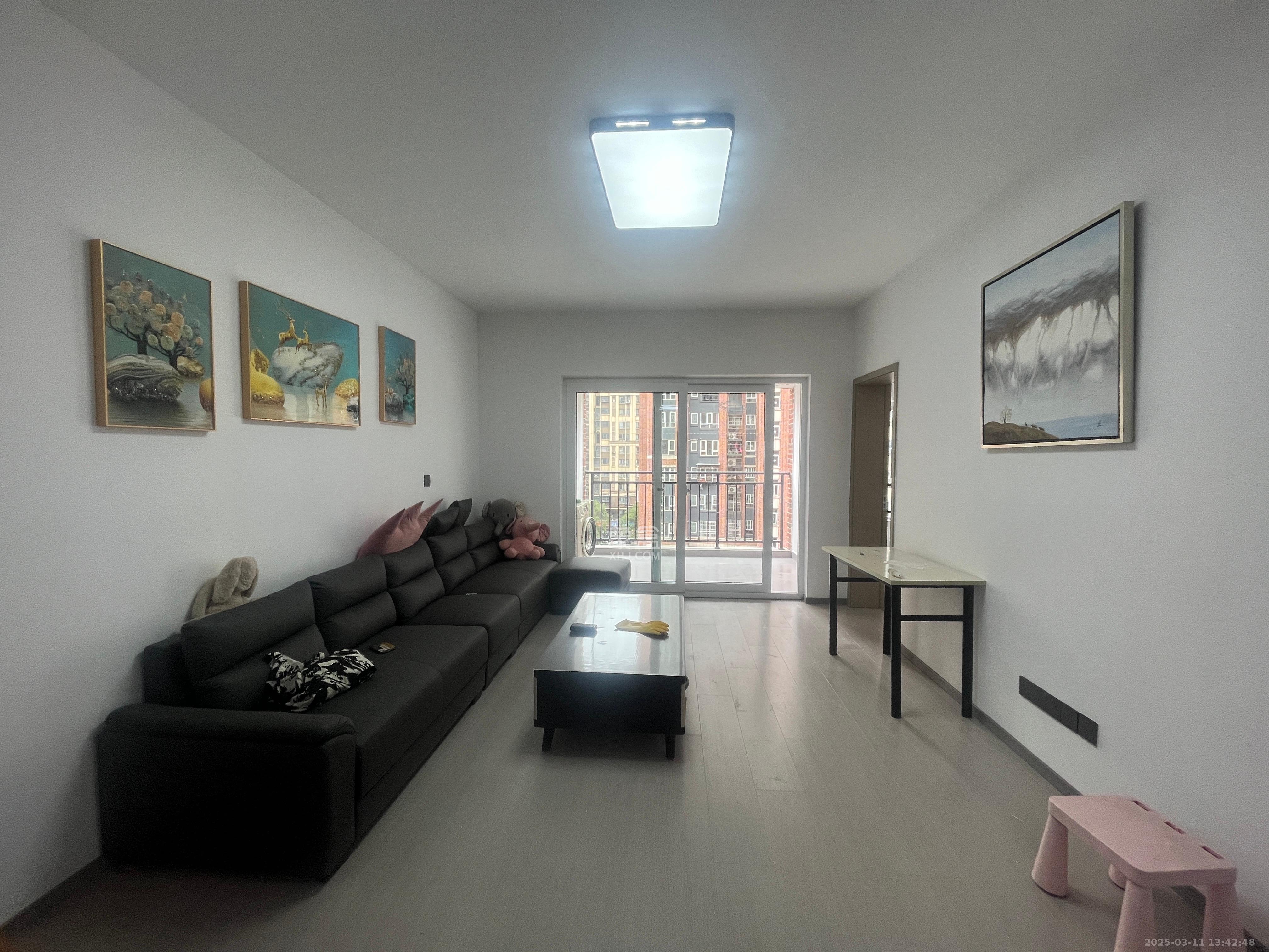 哈佛小镇(五矿哈佛小镇) 3室2厅2卫 1700.0元/月 哈佛小镇(五矿哈佛小镇) 3室2厅2卫 1700.0元/月室内图