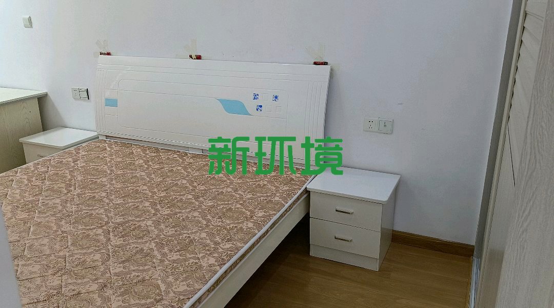 黄金大厦 2室2厅2卫 52.0万 黄金大厦 2室2厅2卫 52.0万客厅