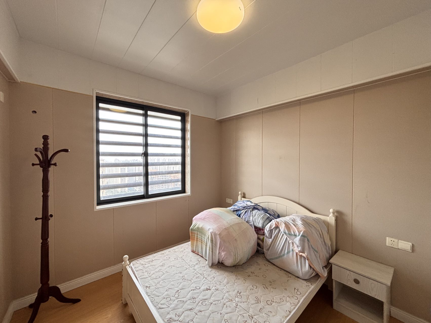 远大购物广场  2室2厅1卫    107.0万 远大购物广场  2室2厅1卫    107.0万室内图